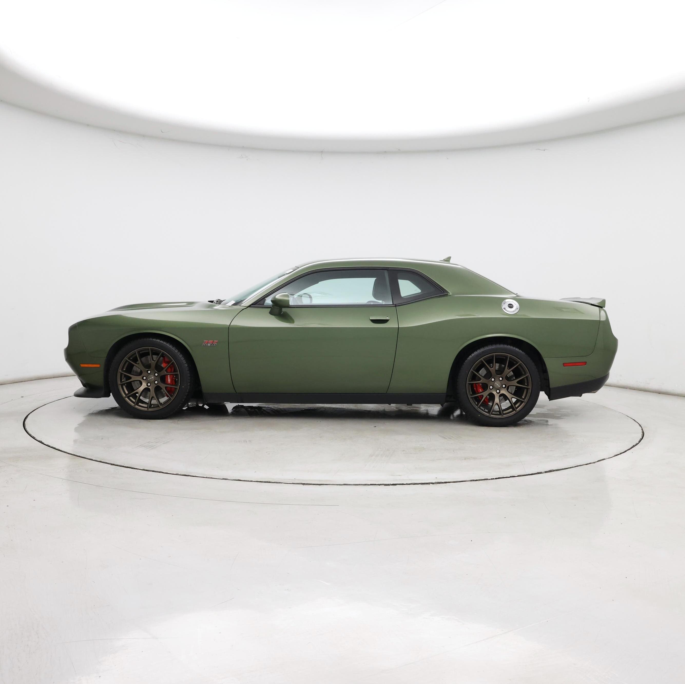Thumbnail: 2018 Dodge Challenger - 3