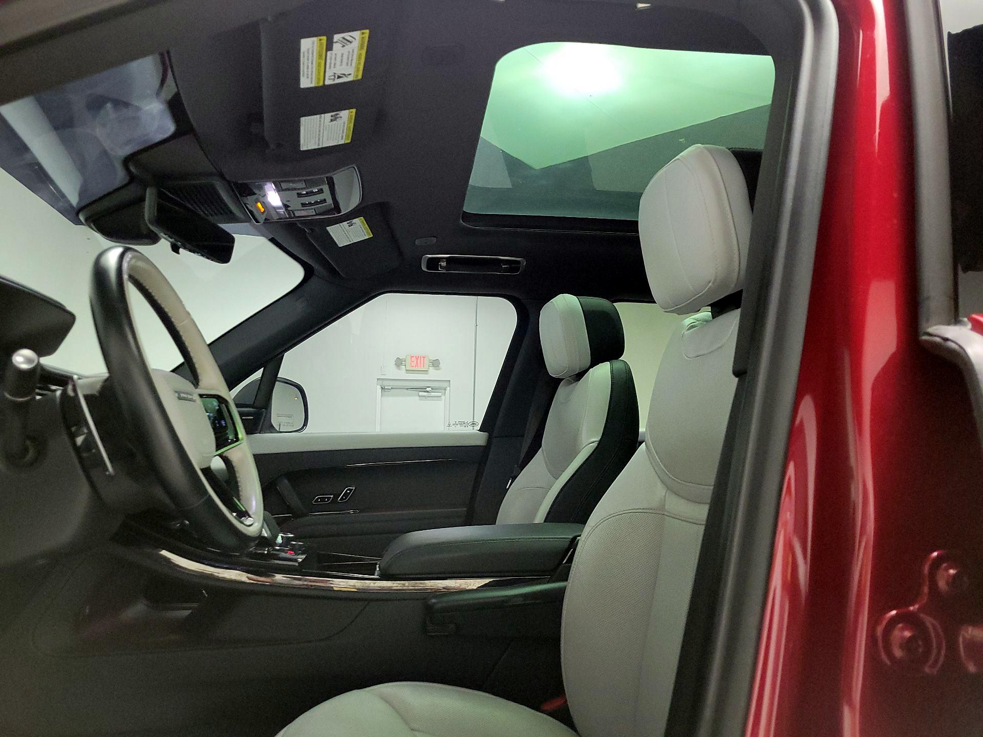 Thumbnail: 2023 Land Rover Range Rover Sport - 20