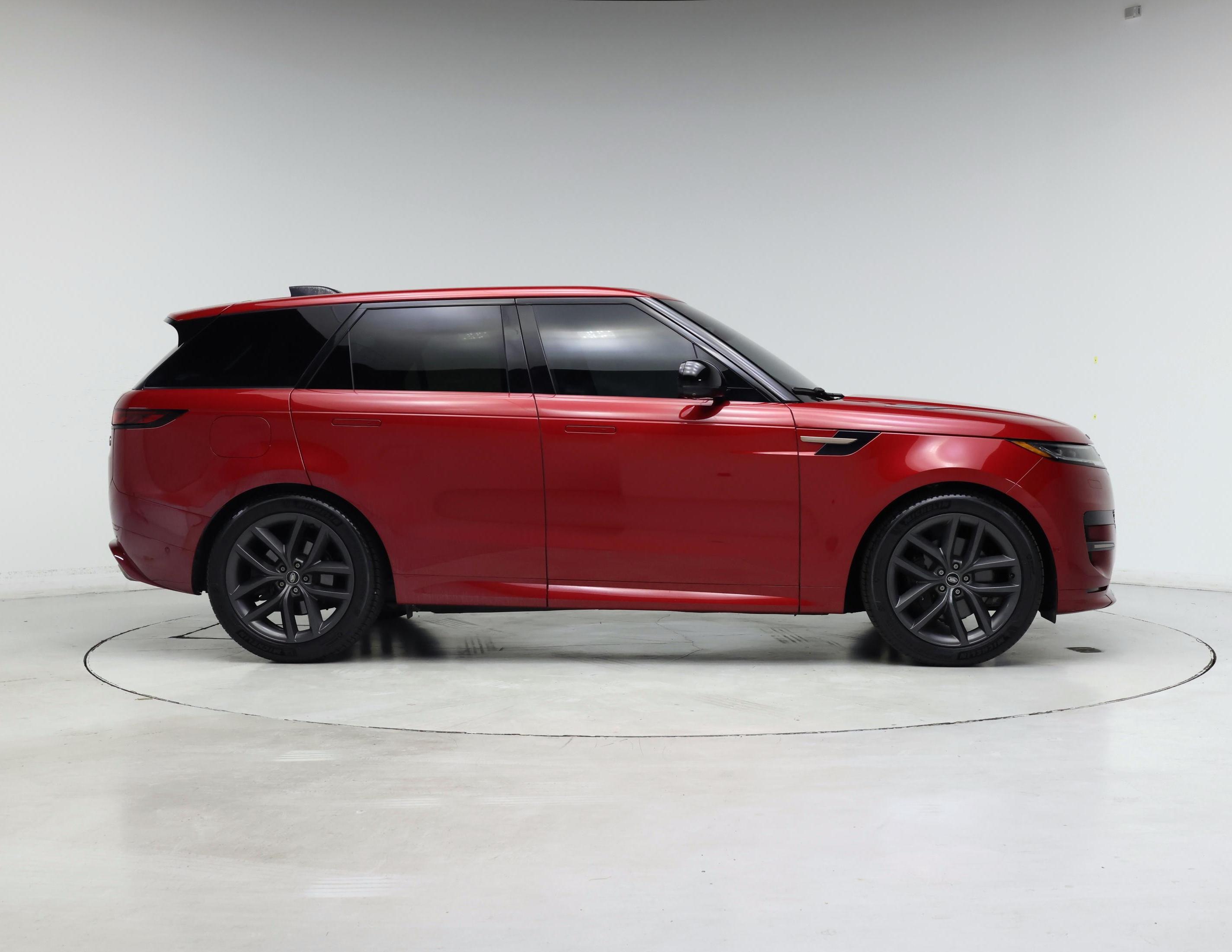 Thumbnail: 2023 Land Rover Range Rover Sport - 7