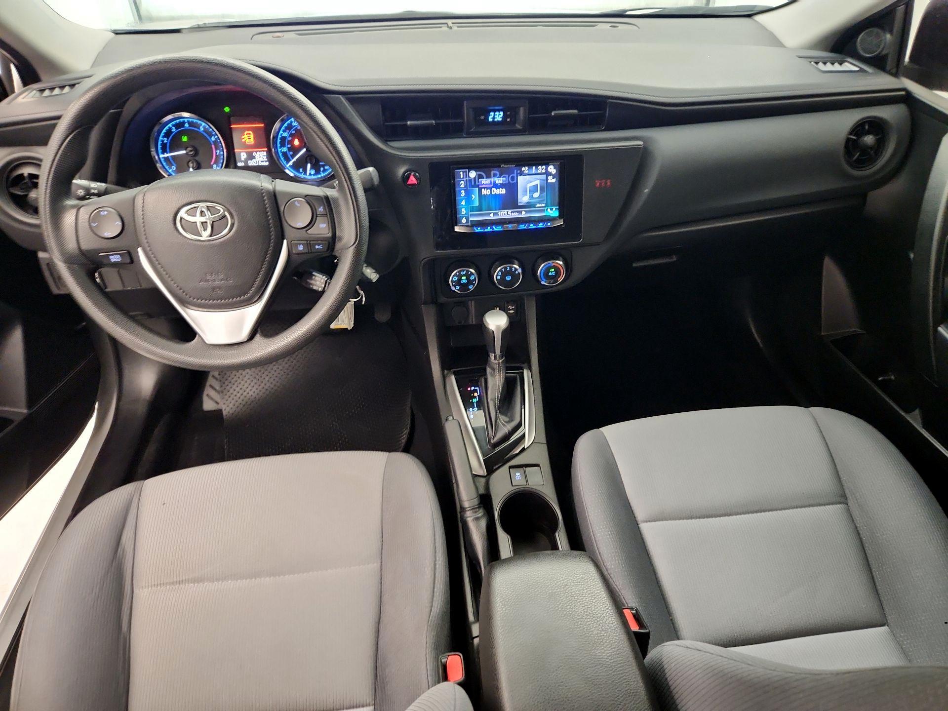 Thumbnail: 2018 Toyota Corolla - 9
