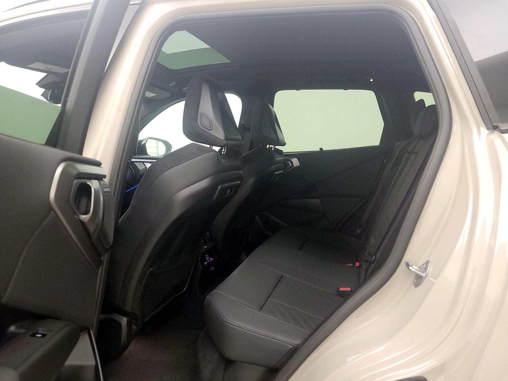 Thumbnail: 2026 BMW X3 - 20