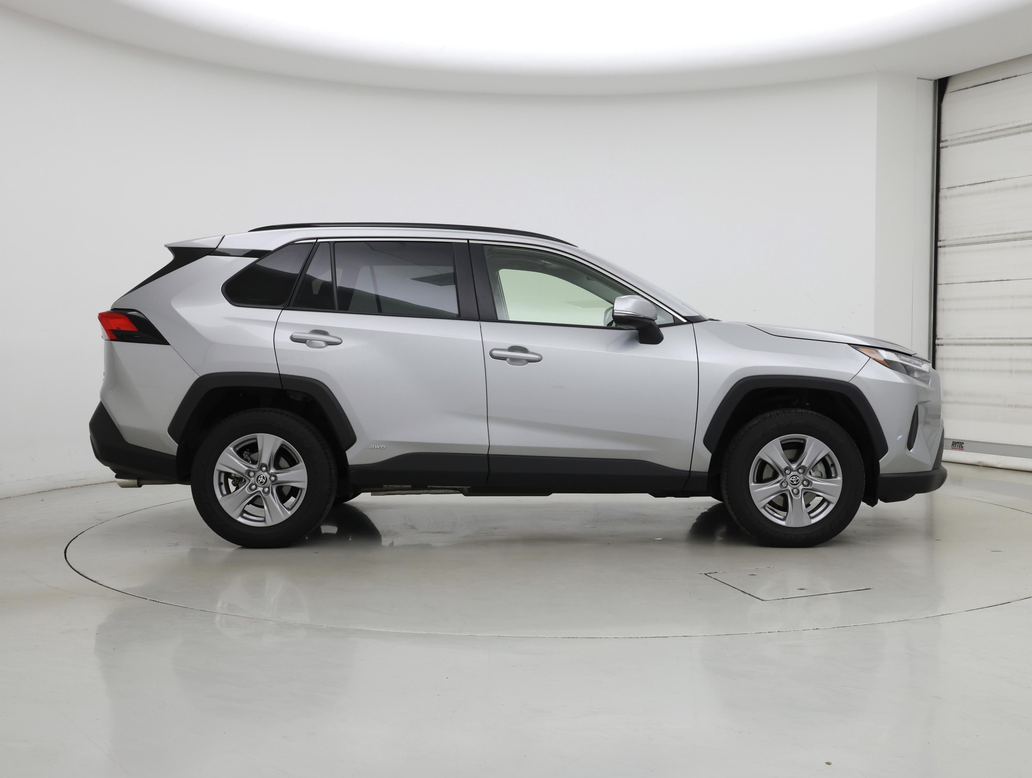 Thumbnail: 2025 Toyota RAV4 - 7