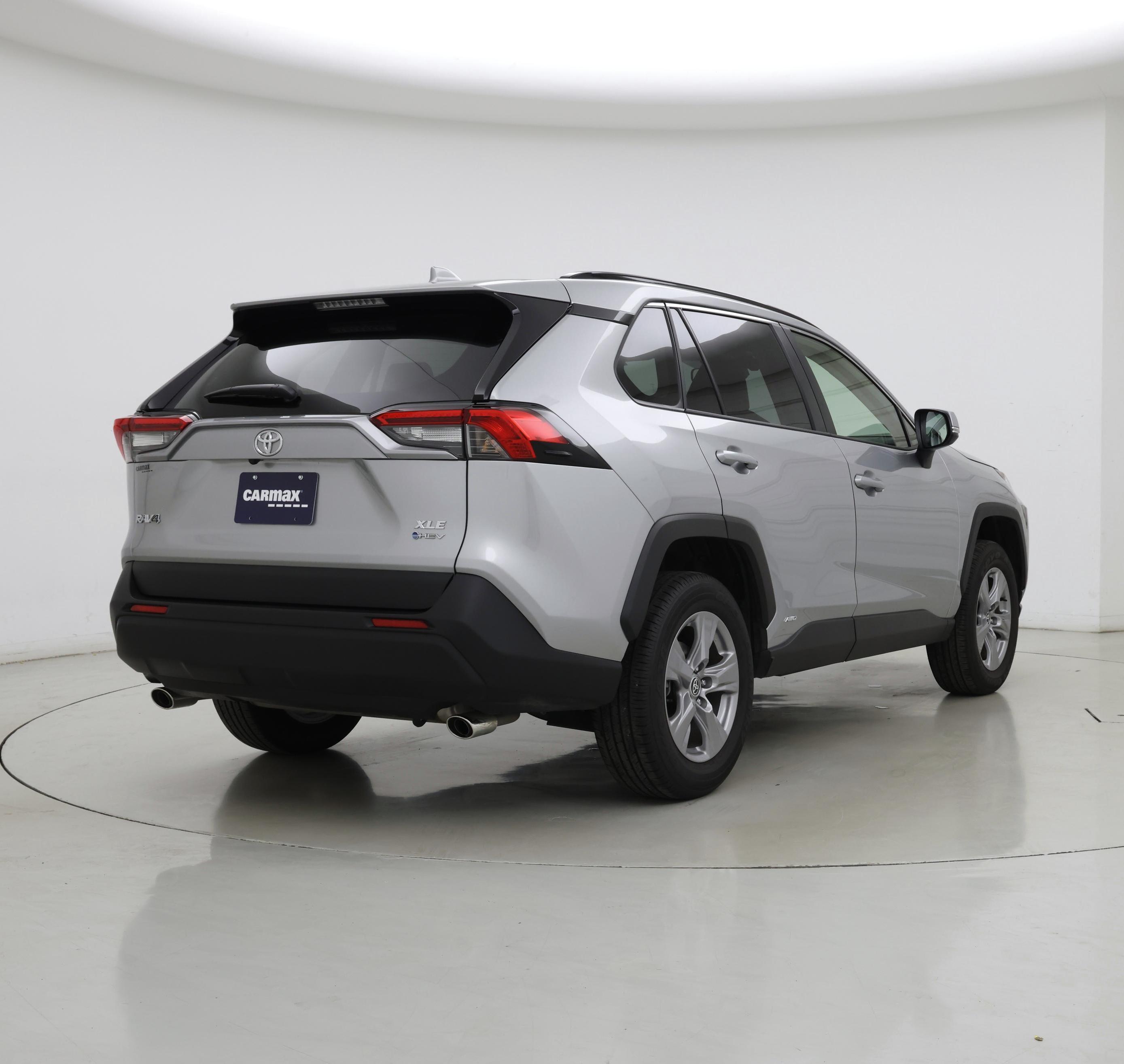 Thumbnail: 2025 Toyota RAV4 - 8