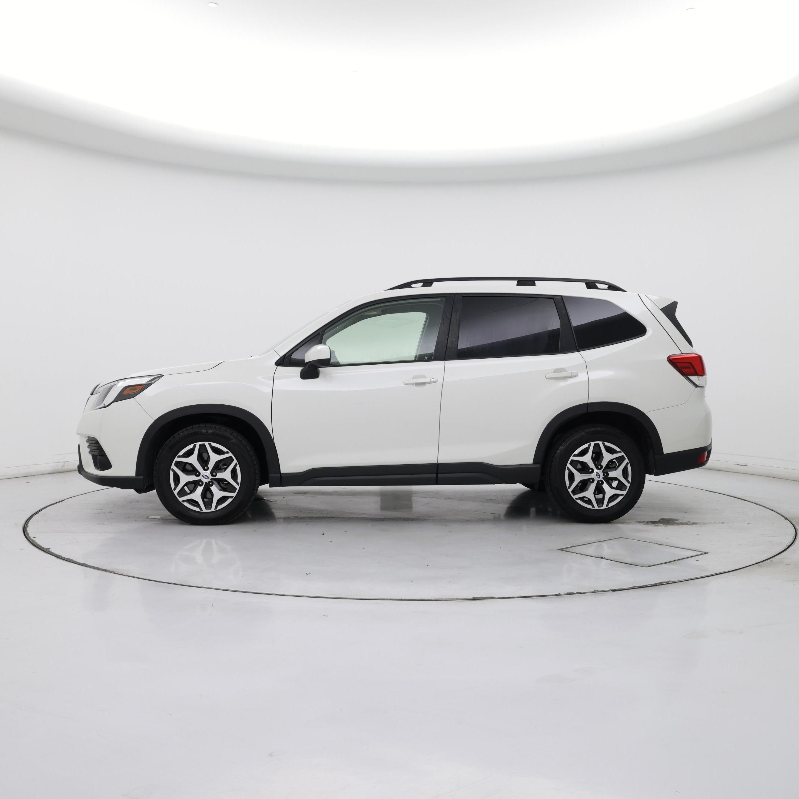 Thumbnail: 2022 Subaru Forester - 3
