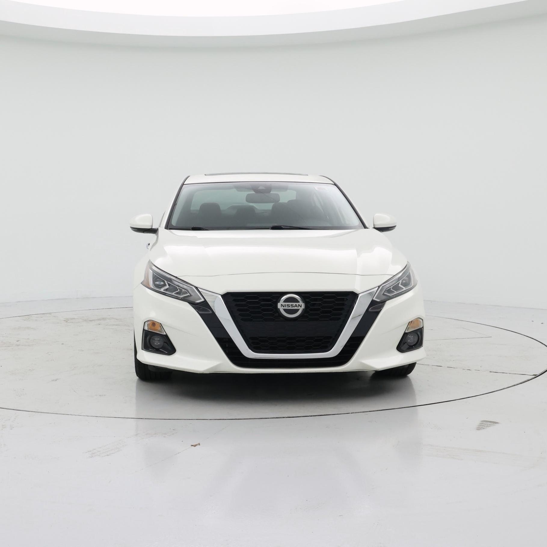 Thumbnail: 2019 Nissan Altima - 5