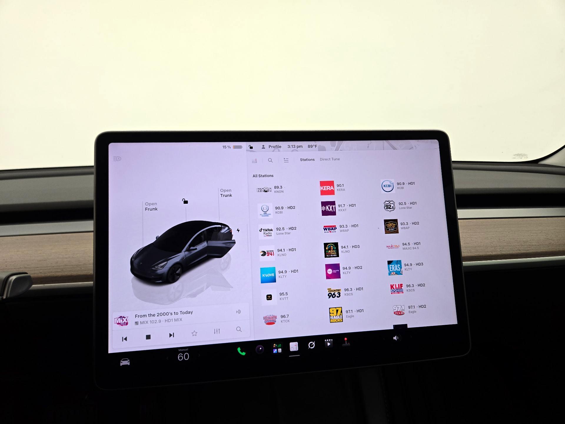 Thumbnail: 2023 Tesla Model 3 - 15