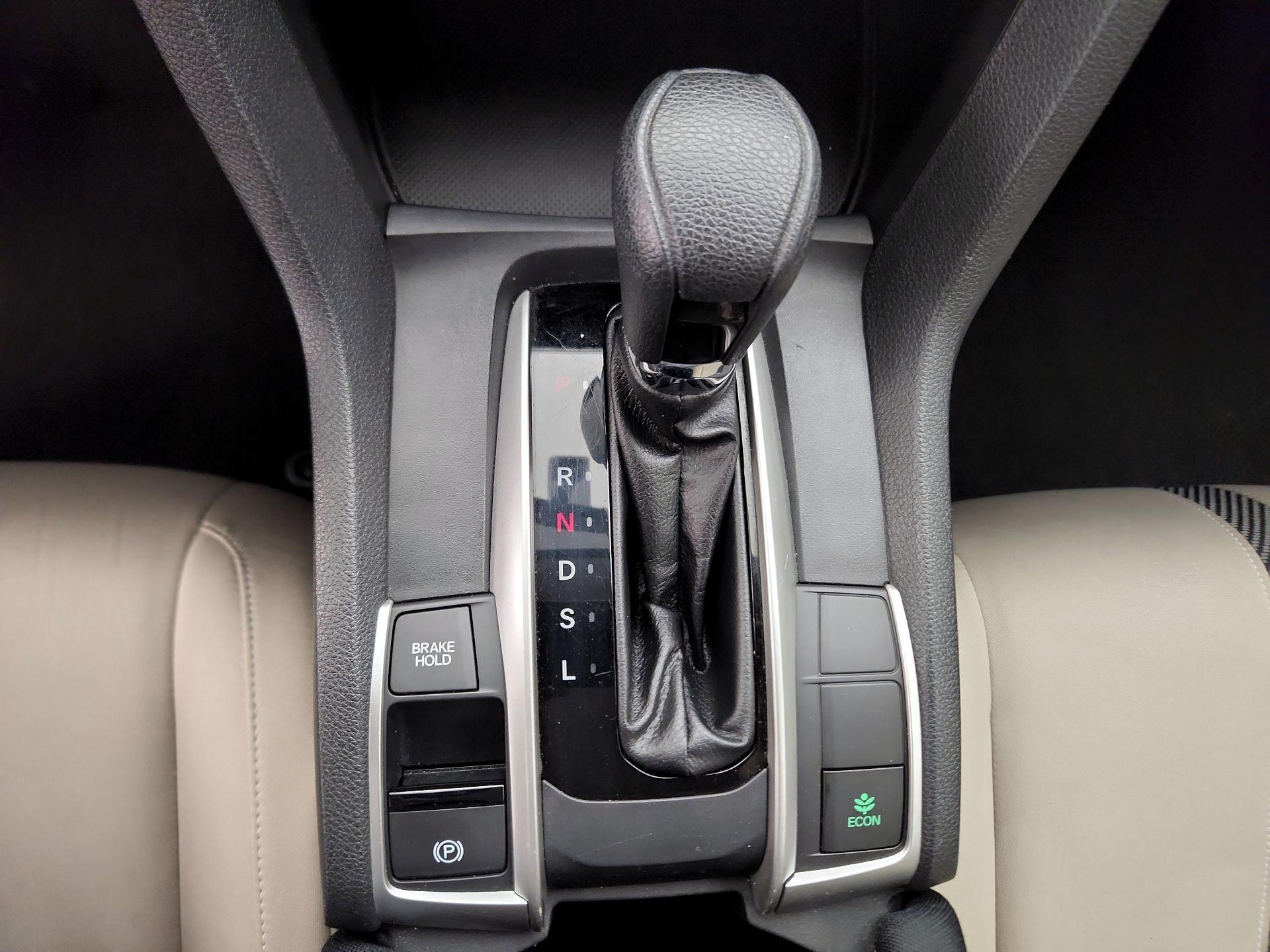 Thumbnail: 2016 Honda Civic - 17