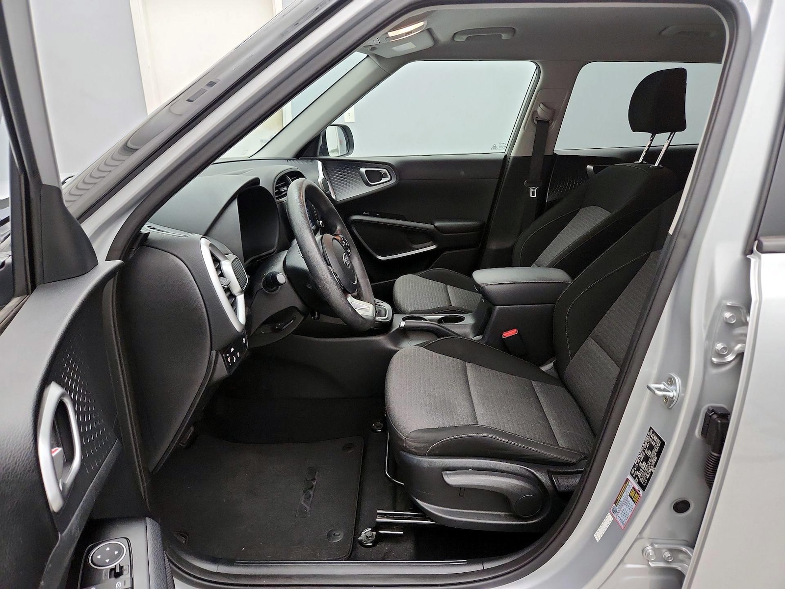 2020 Kia Soul S - Photo 12