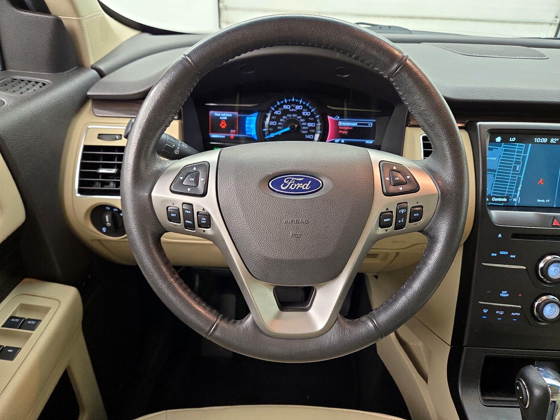 Thumbnail: 2018 Ford Flex - 10