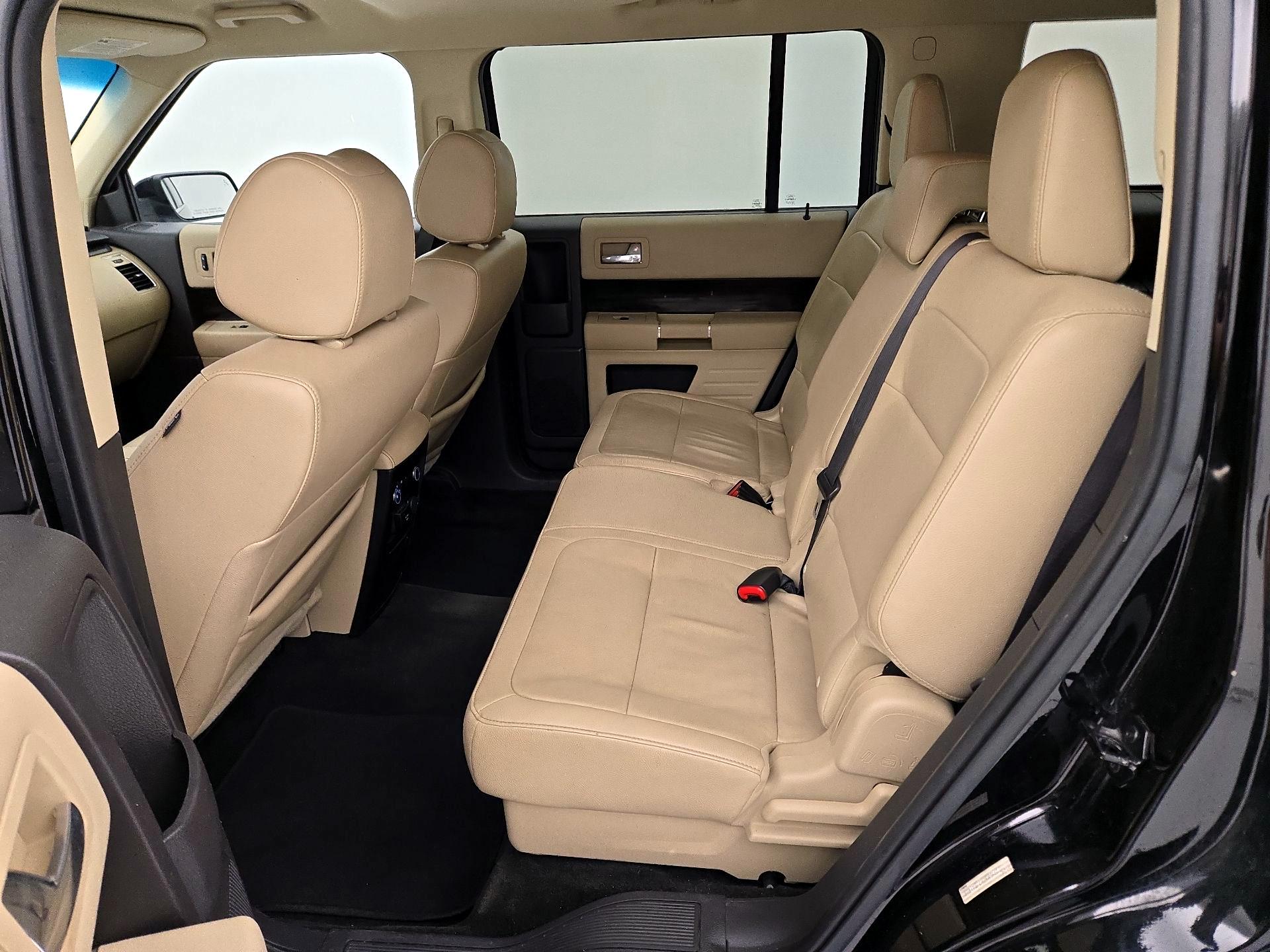 Thumbnail: 2018 Ford Flex - 20