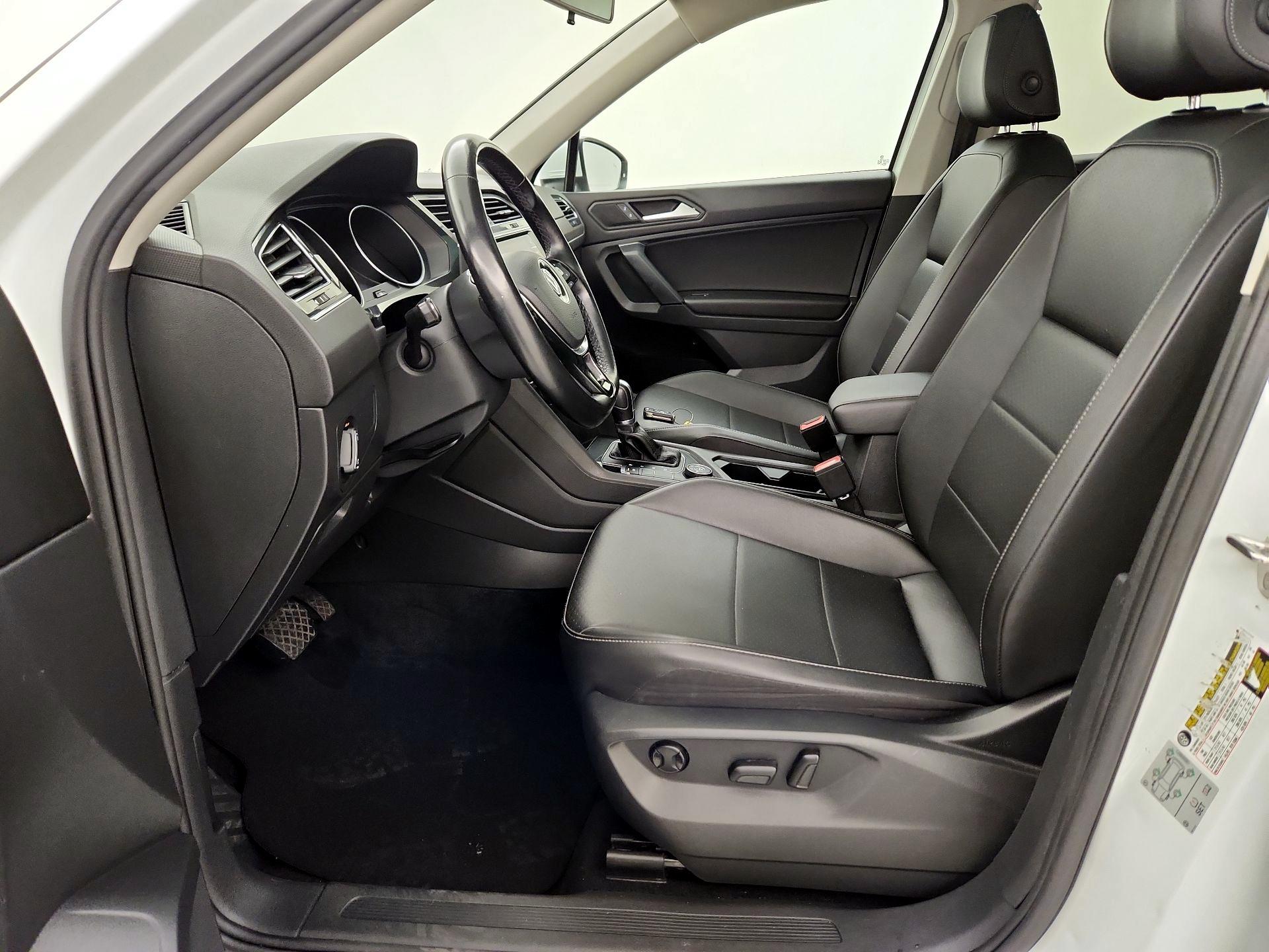 Thumbnail: 2019 Volkswagen Tiguan - 11