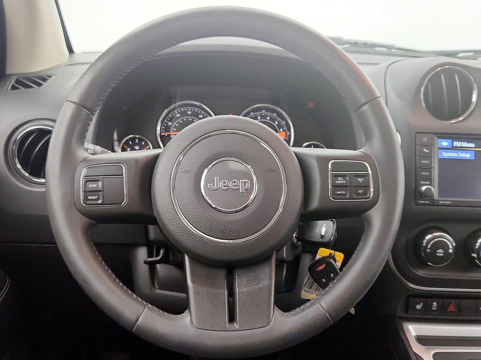 2014 Jeep Compass Latitude - Photo 11
