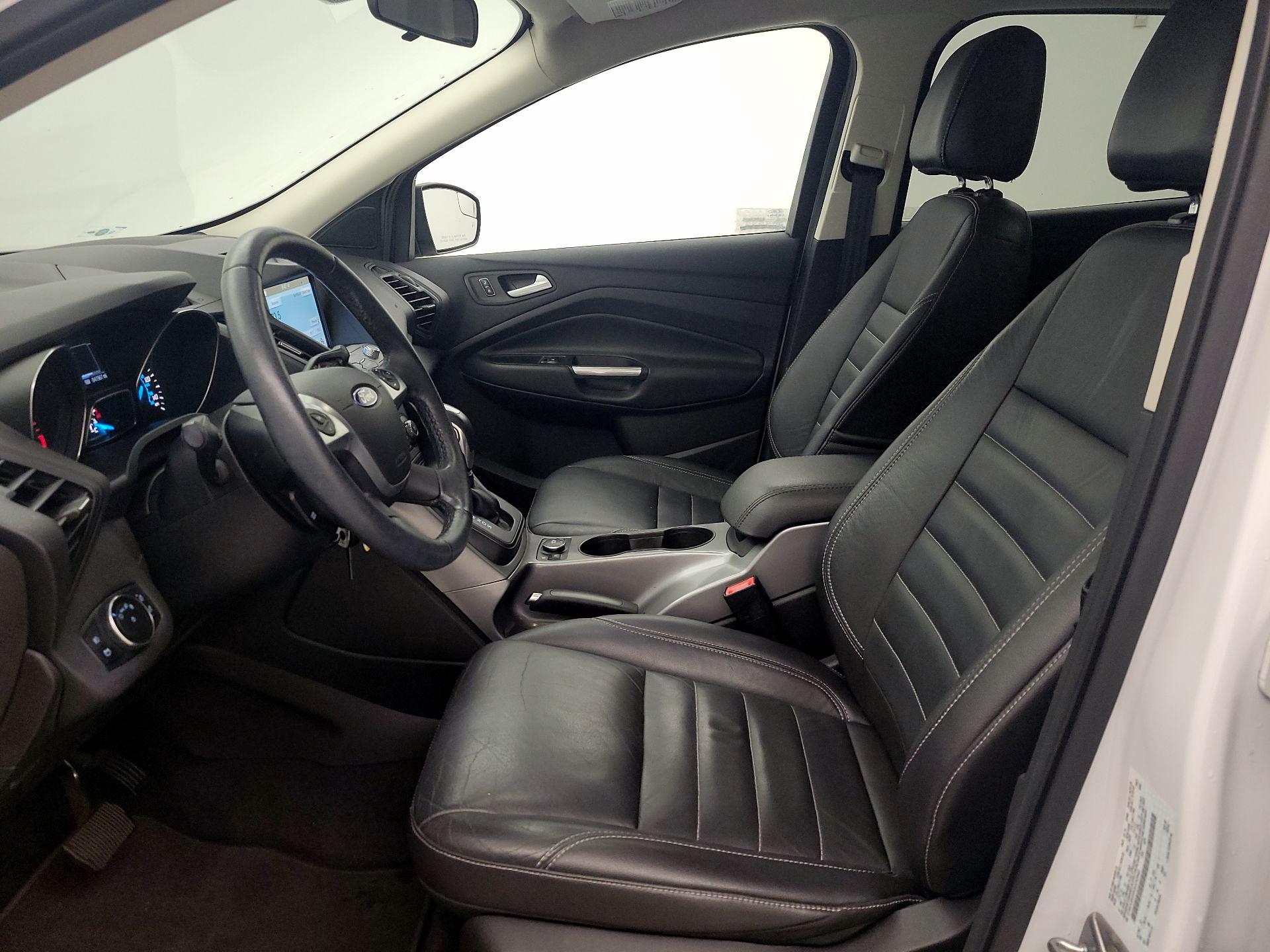 Thumbnail: 2016 Ford Escape - 11