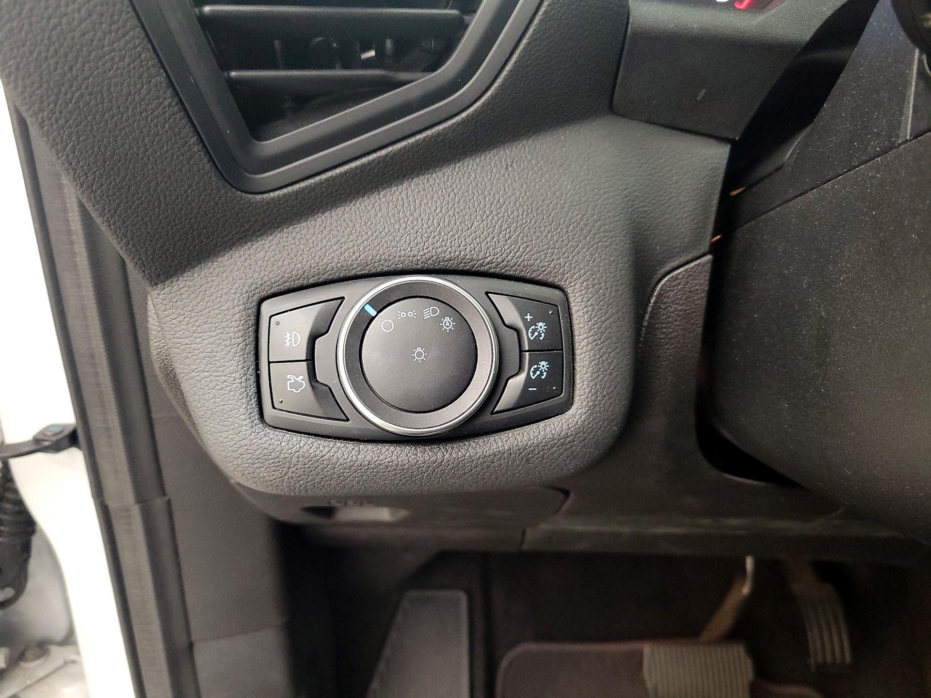 Thumbnail: 2016 Ford Escape - 13