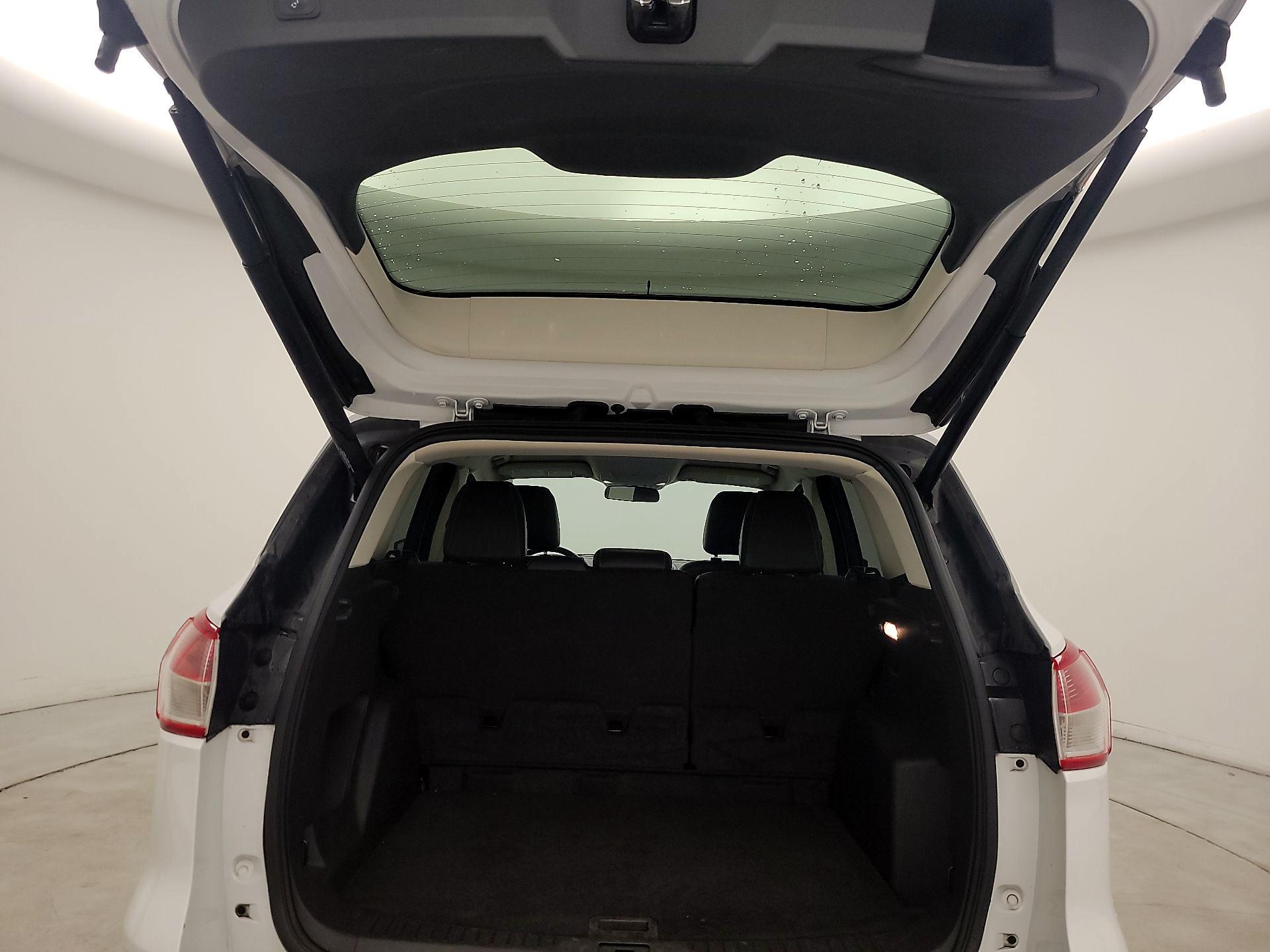 Thumbnail: 2016 Ford Escape - 20