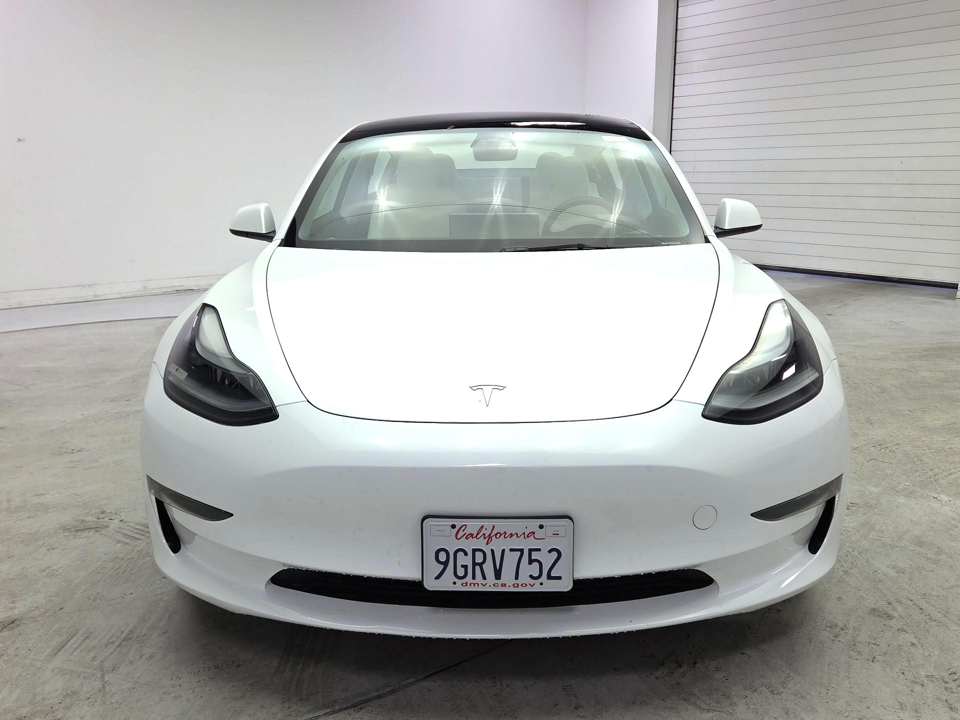 Thumbnail: 2023 Tesla Model 3 - 2