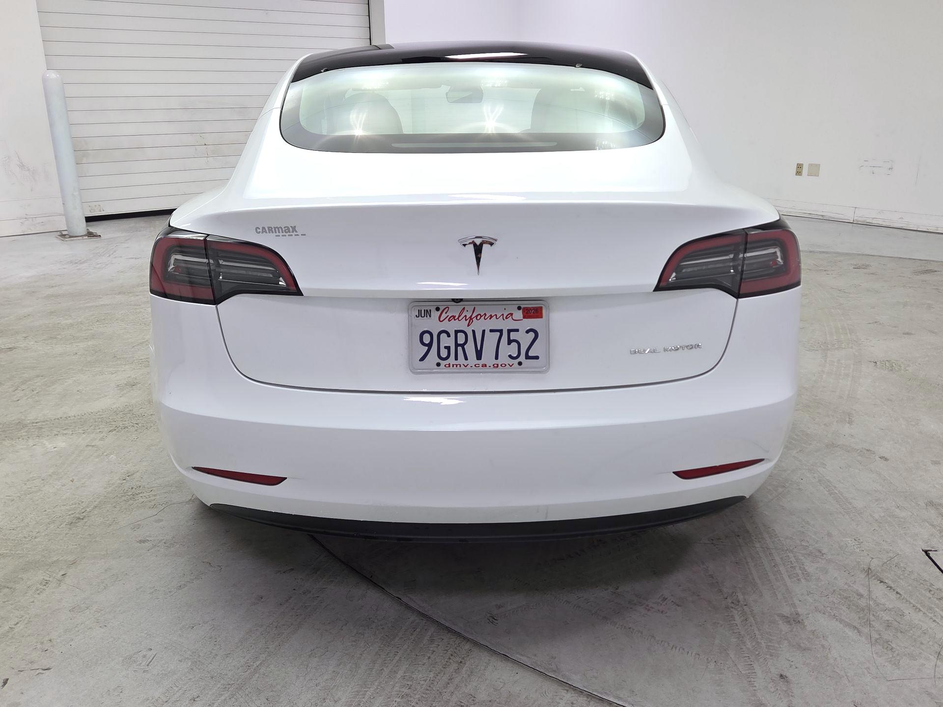 Thumbnail: 2023 Tesla Model 3 - 6