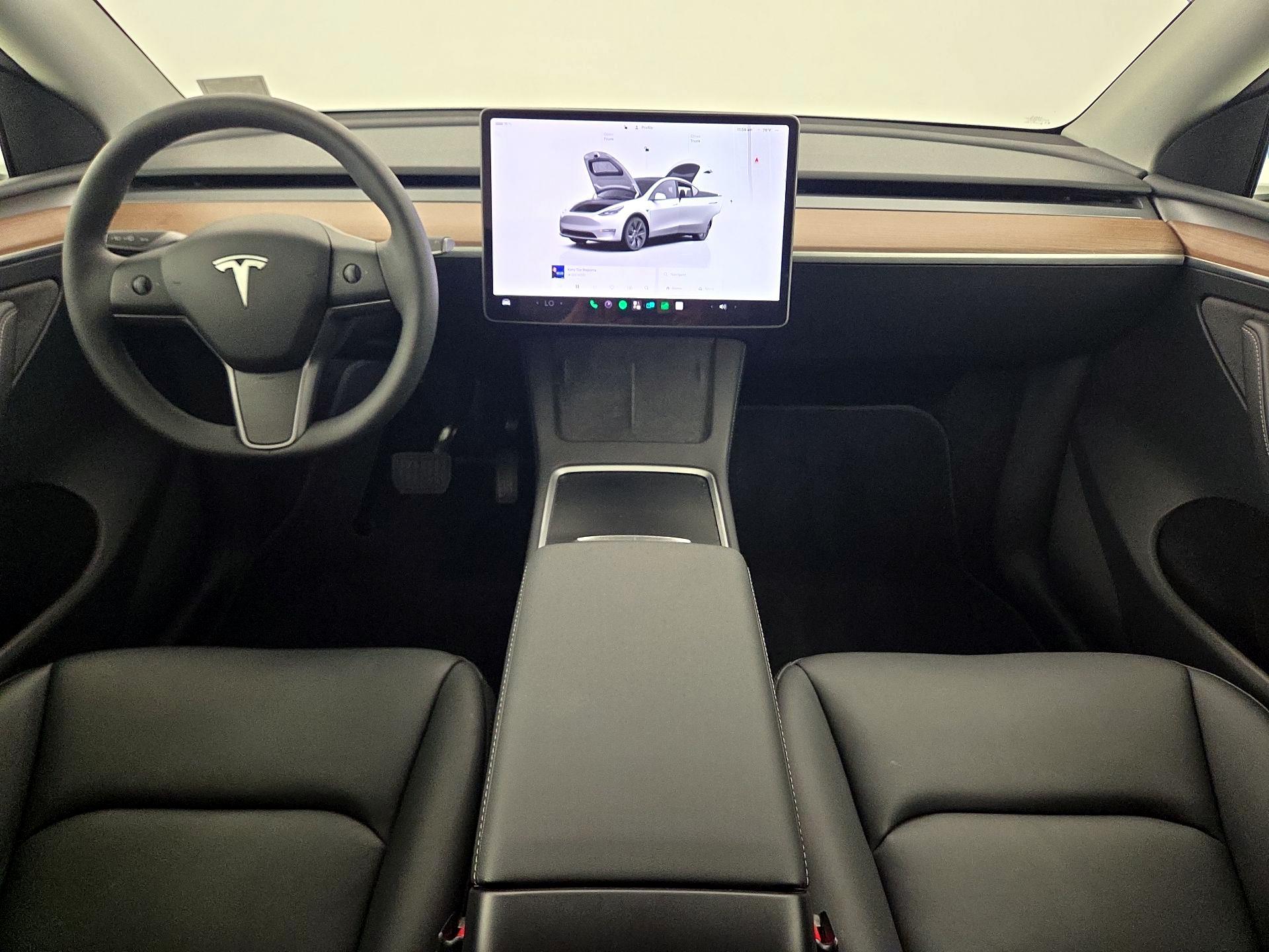 Thumbnail: 2024 Tesla Model Y - 9