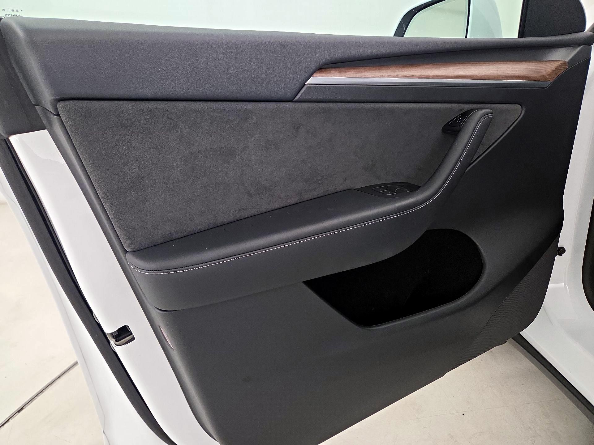 Thumbnail: 2024 Tesla Model Y - 12