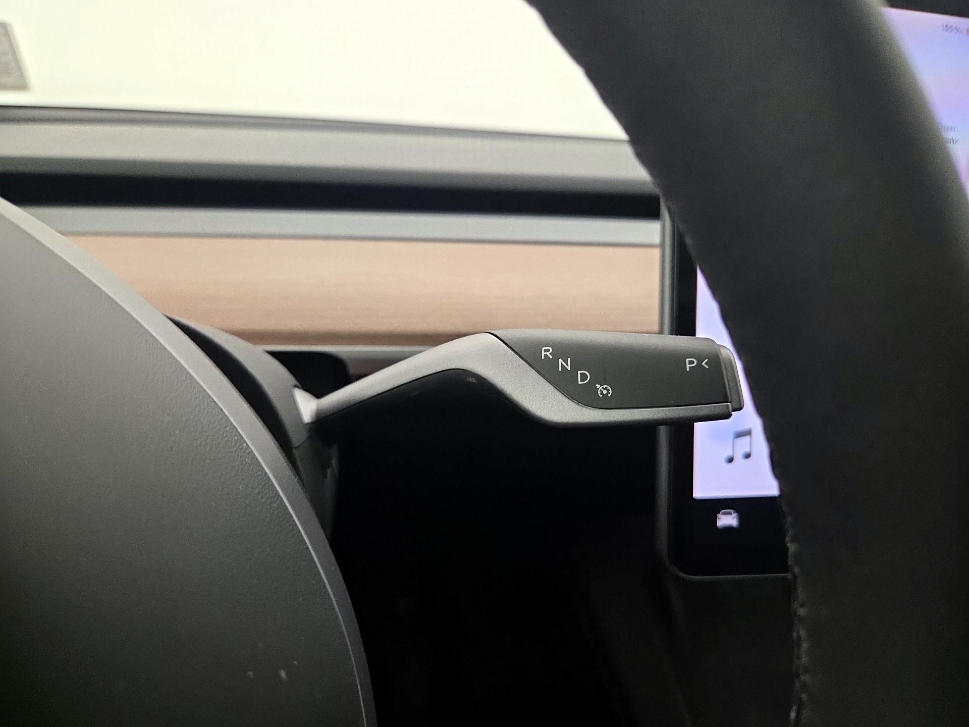 Thumbnail: 2024 Tesla Model Y - 17