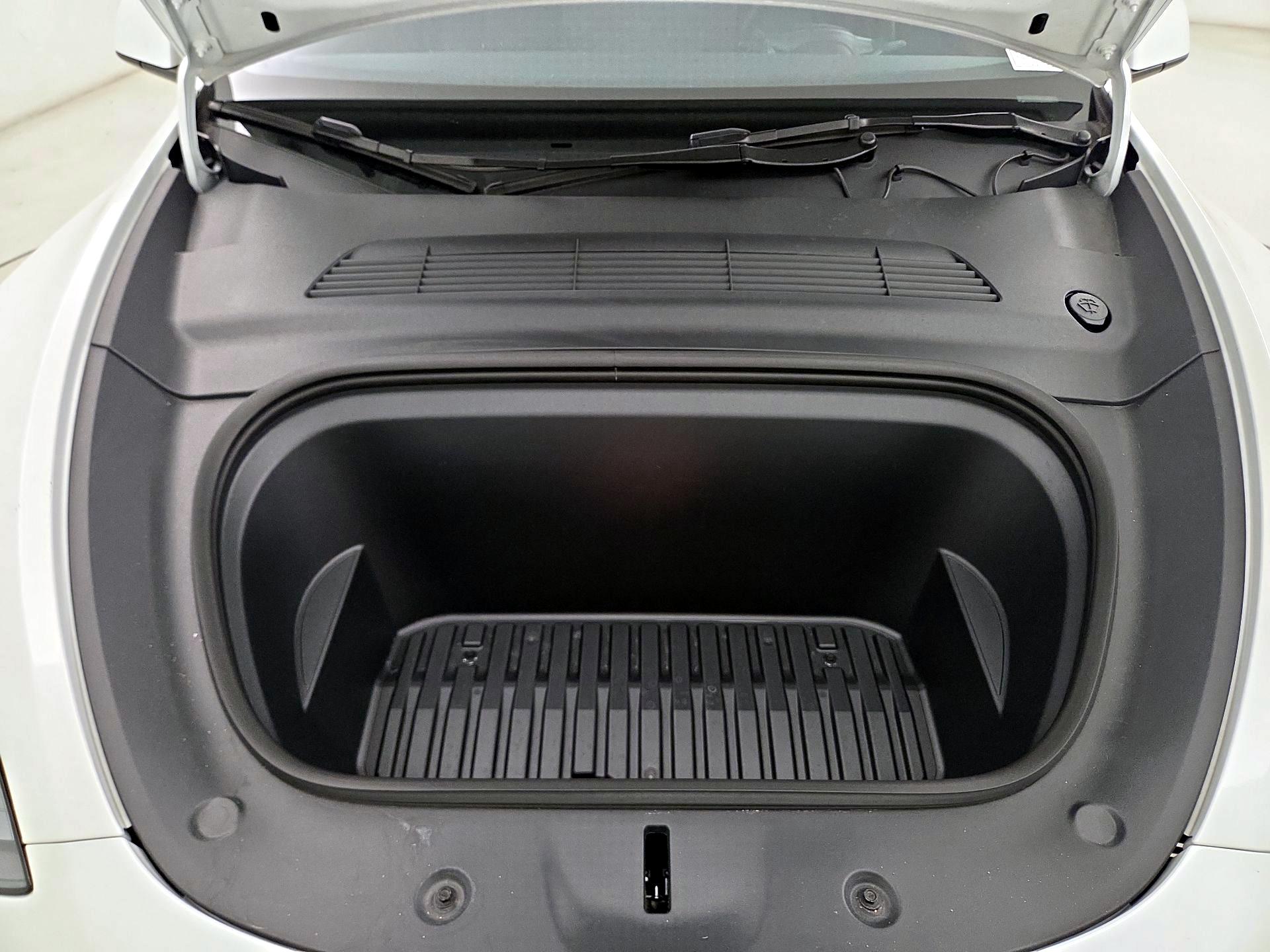 Thumbnail: 2024 Tesla Model Y - 20