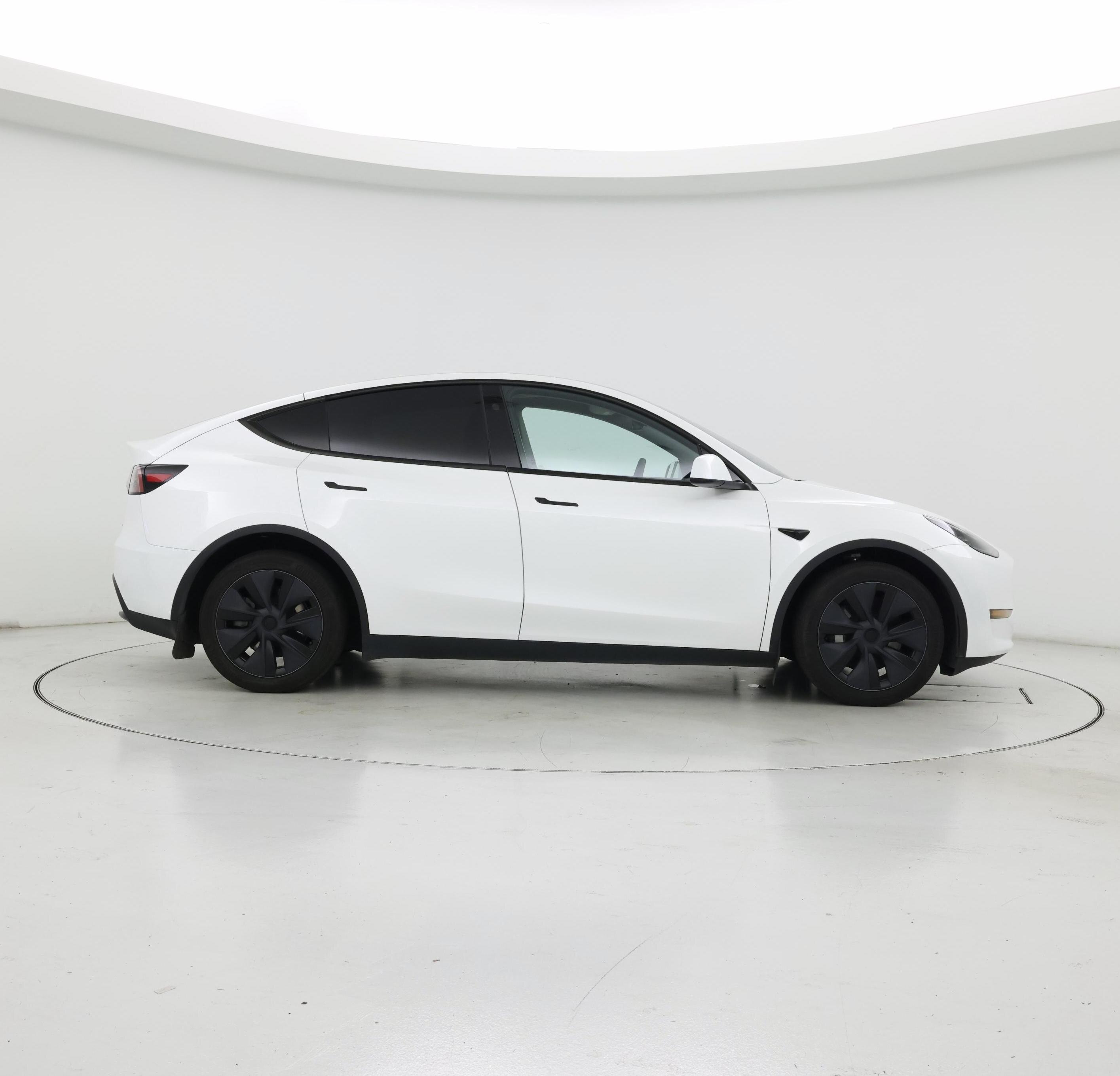 Thumbnail: 2024 Tesla Model Y - 7