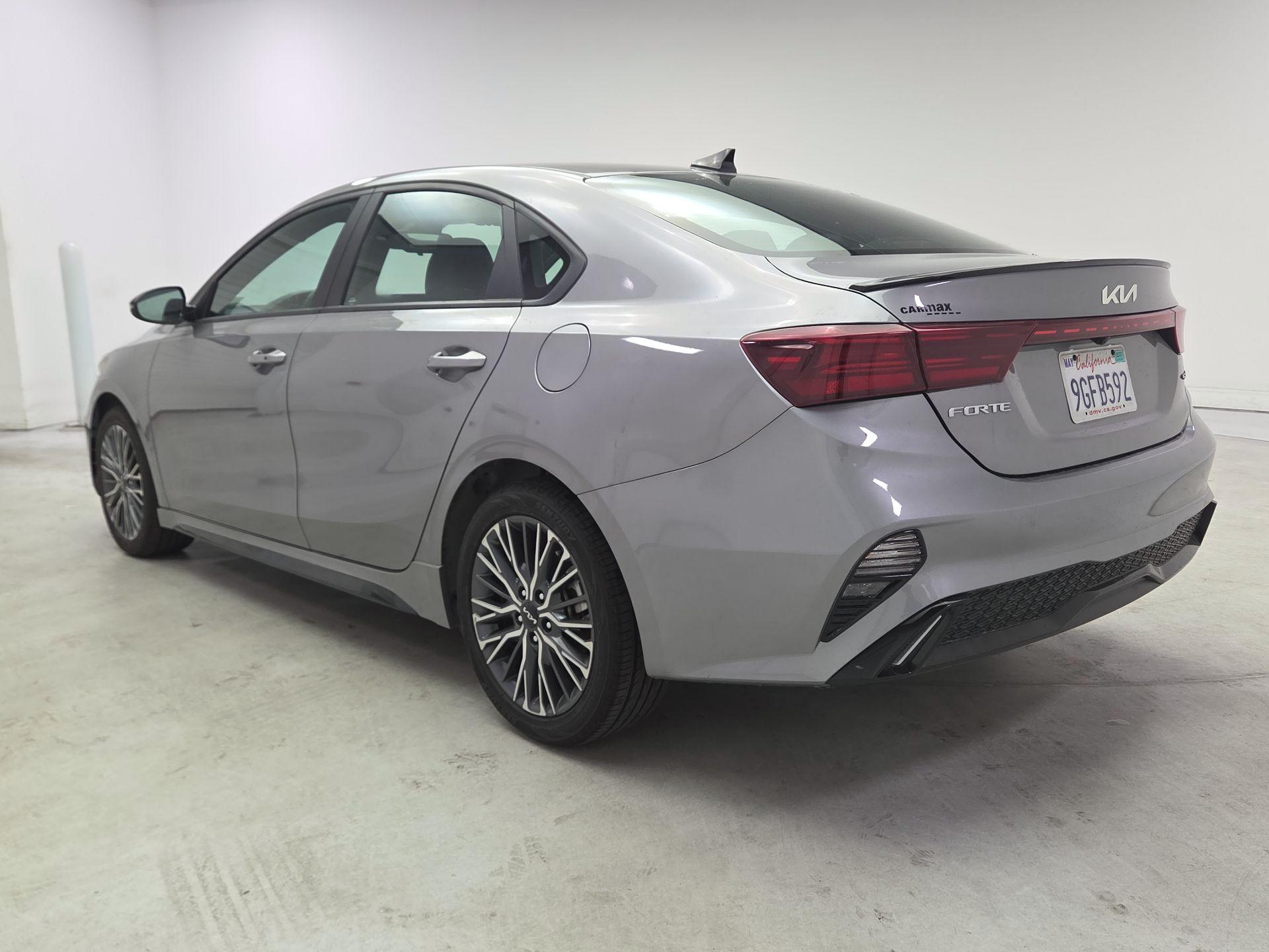 Thumbnail: 2023 Kia Forte - 7