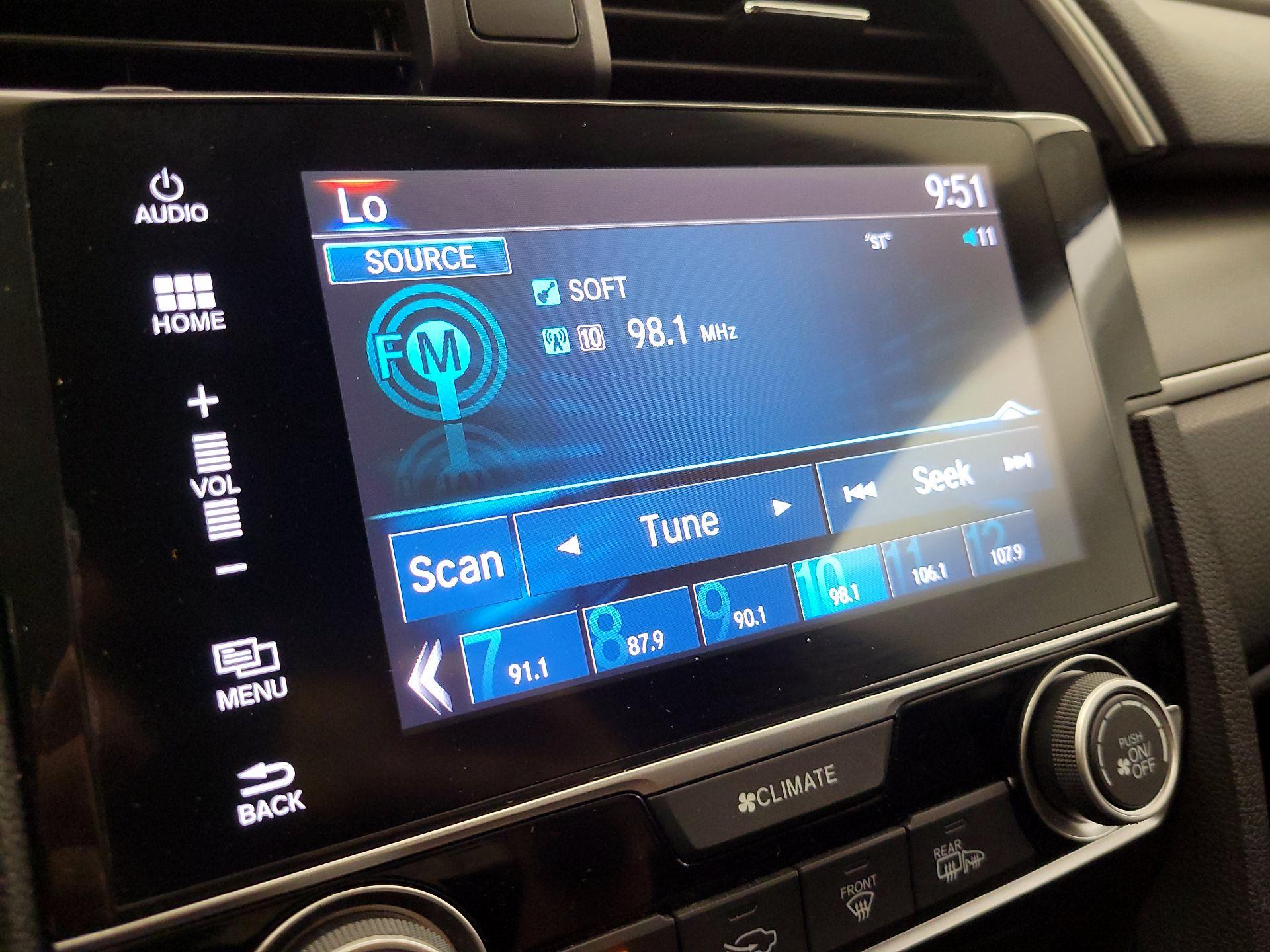 Thumbnail: 2016 Honda Civic - 15
