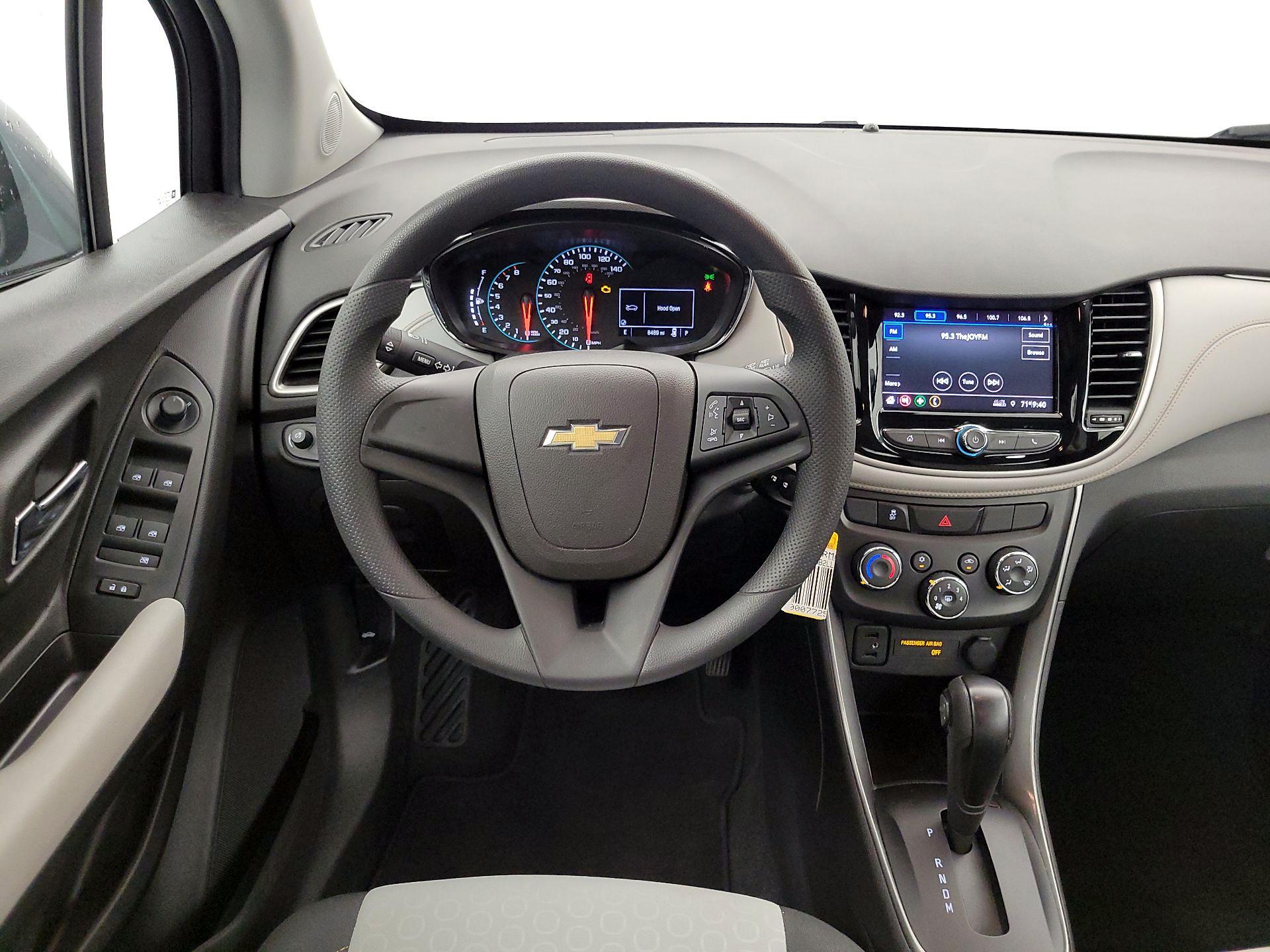 Thumbnail: 2020 Chevrolet Trax - 10