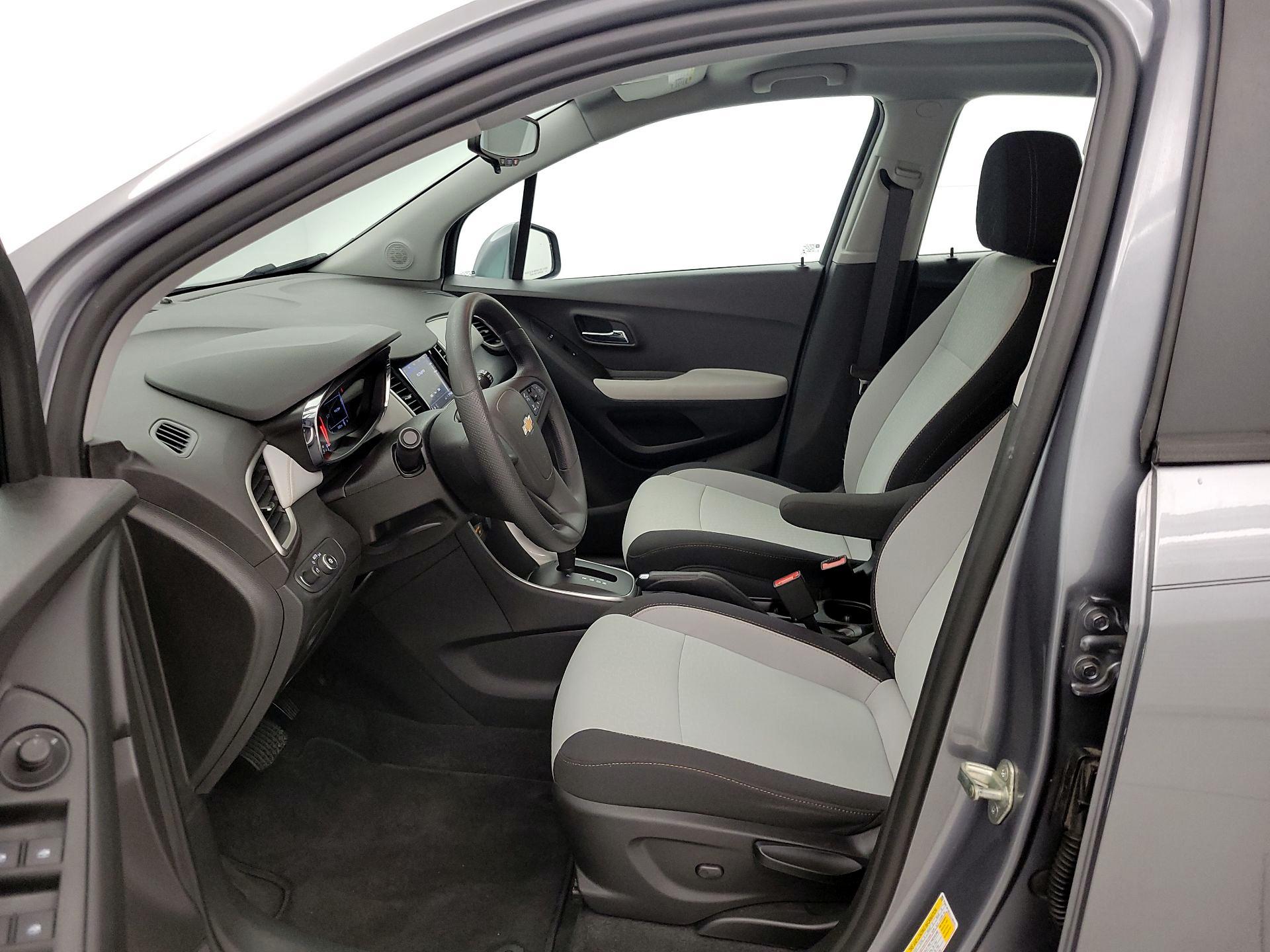 Thumbnail: 2020 Chevrolet Trax - 11