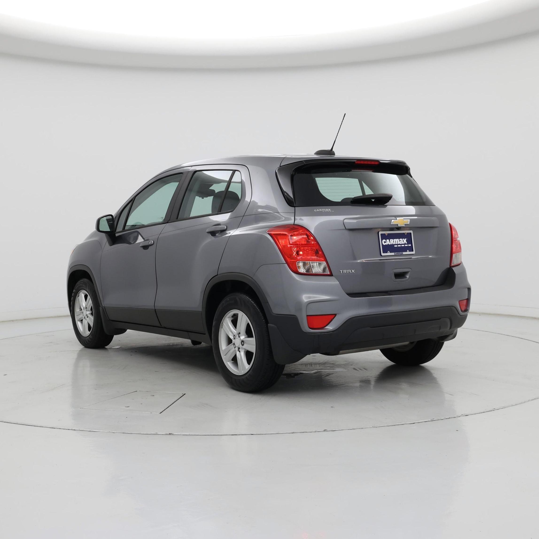 Thumbnail: 2020 Chevrolet Trax - 2