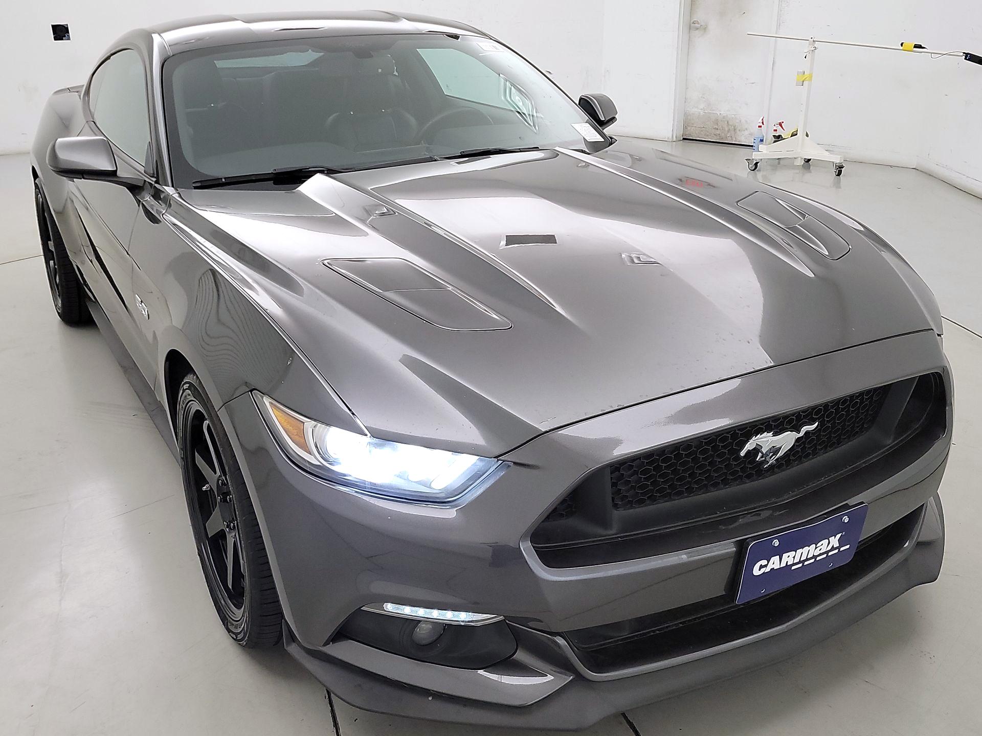 Thumbnail: 2017 Ford Mustang - 1