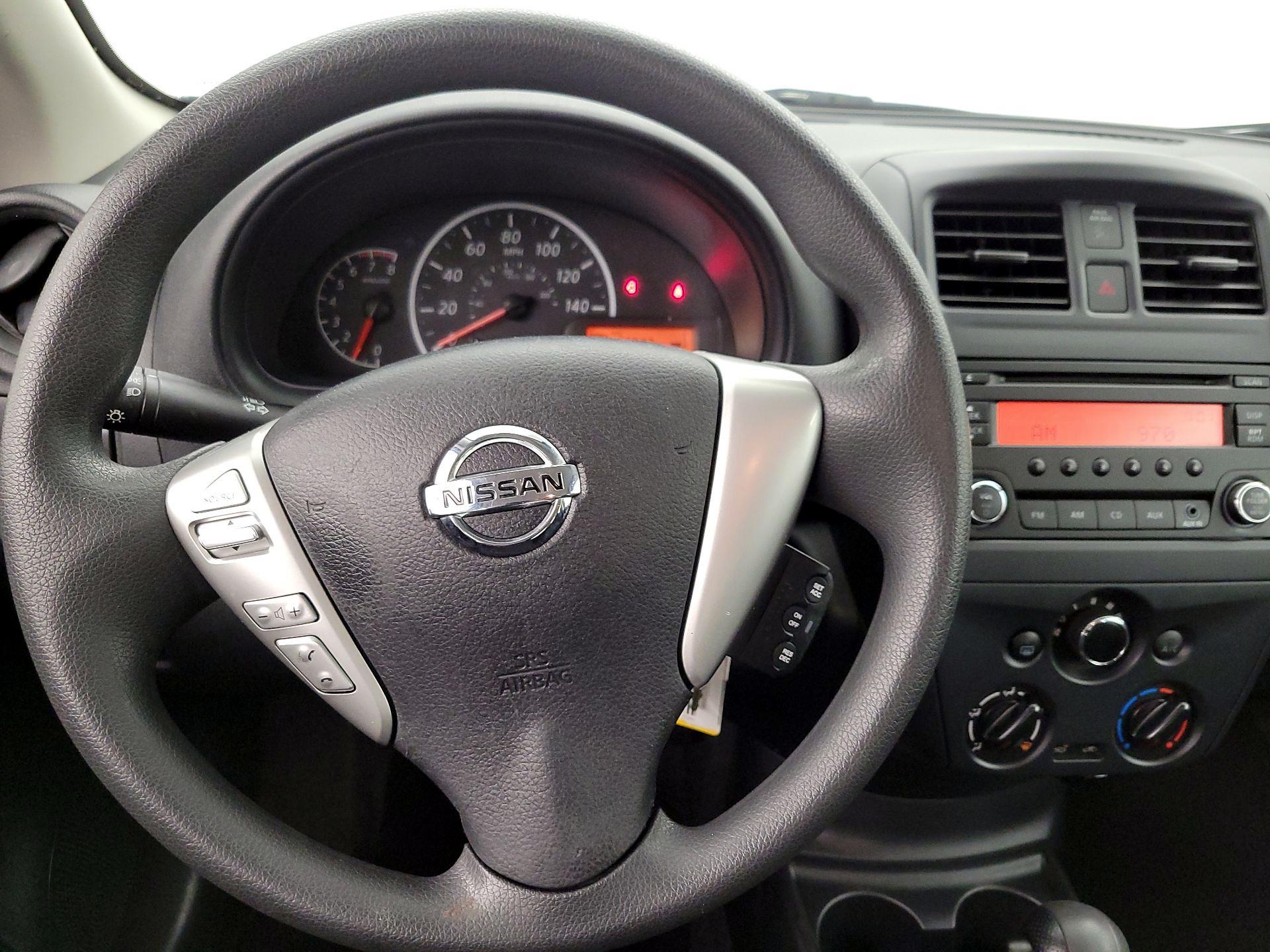 Thumbnail: 2015 Nissan Versa - 10