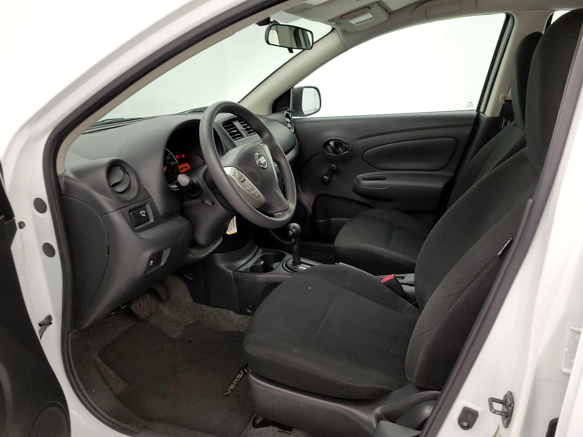 Thumbnail: 2015 Nissan Versa - 11