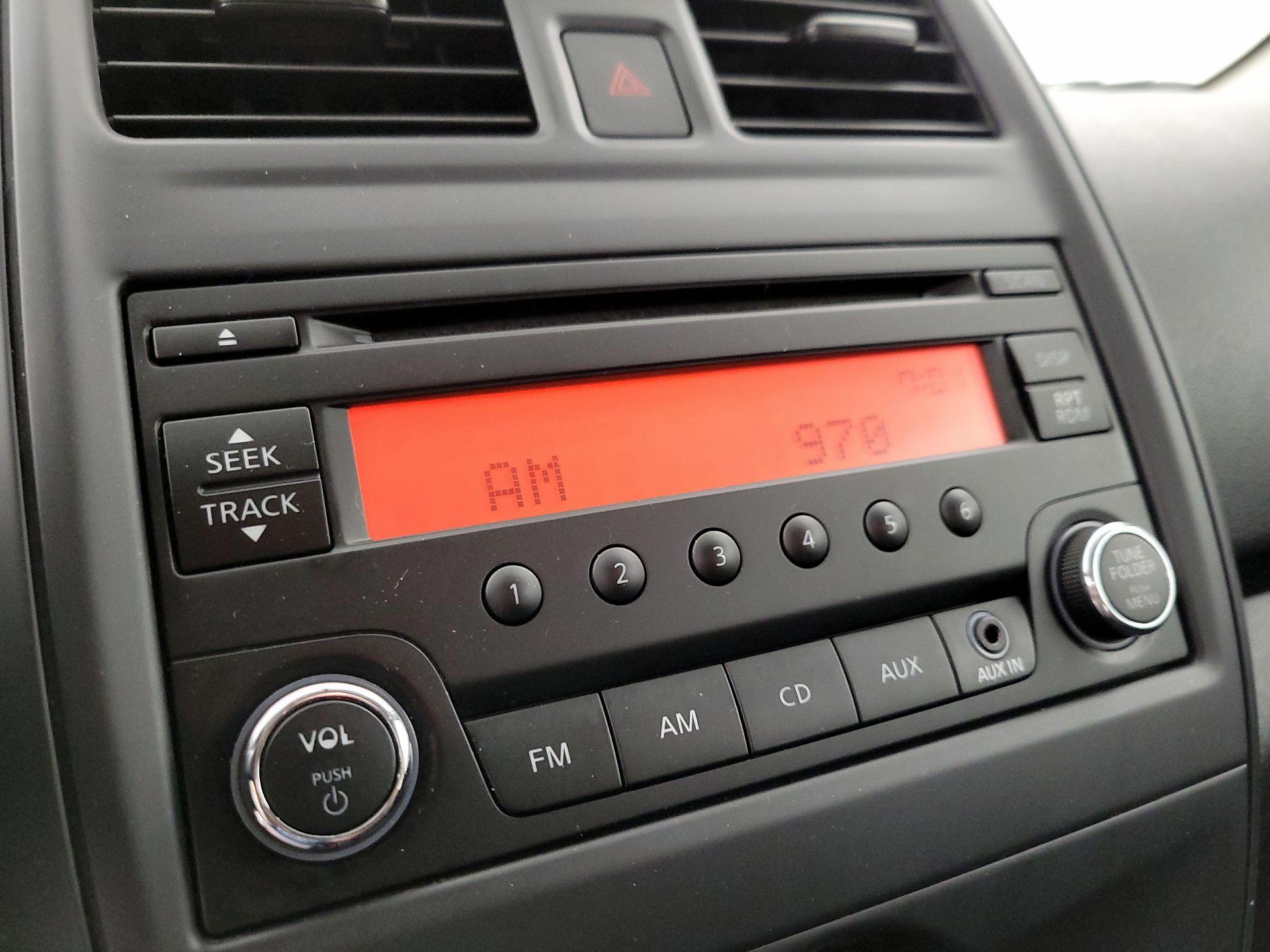 Thumbnail: 2015 Nissan Versa - 14