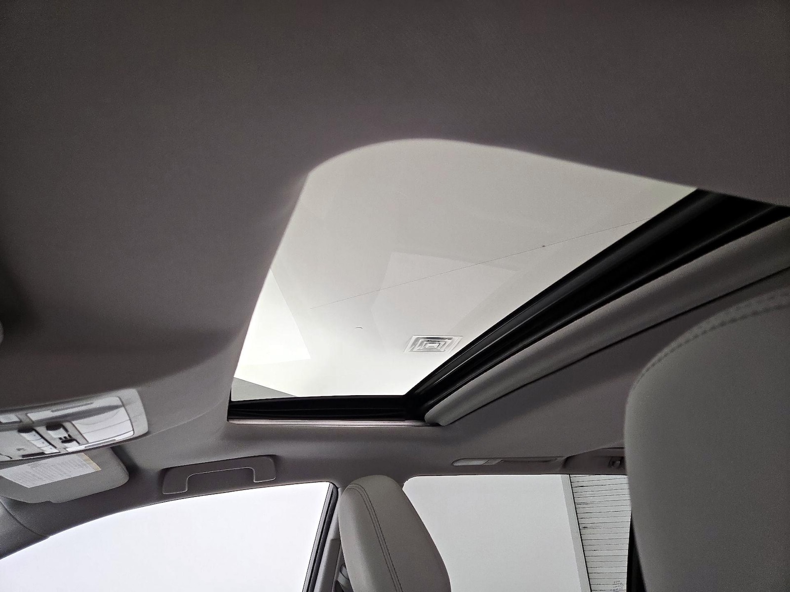 2015 Toyota Highlander XLE - Photo 21