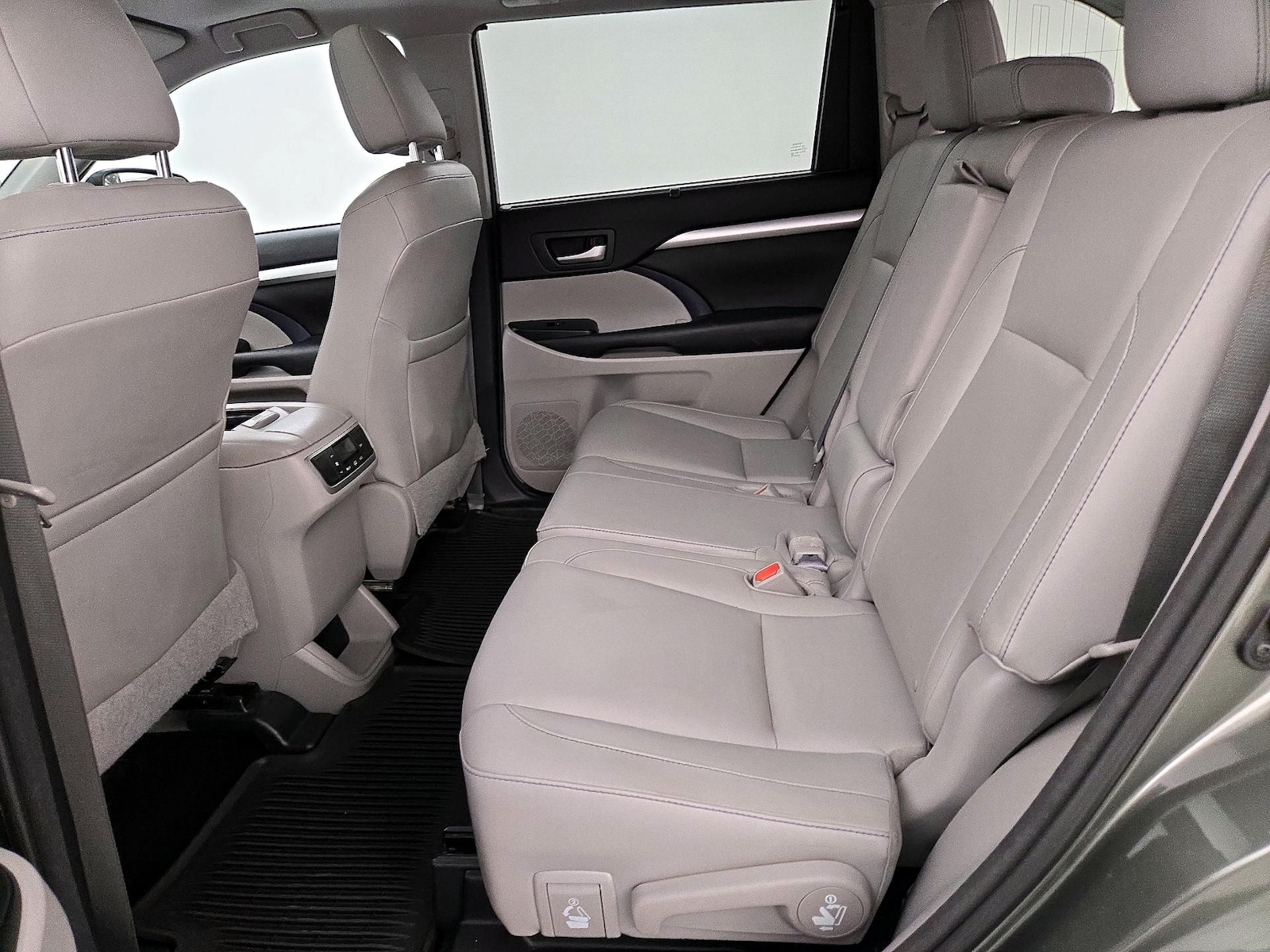 2015 Toyota Highlander XLE - Photo 22
