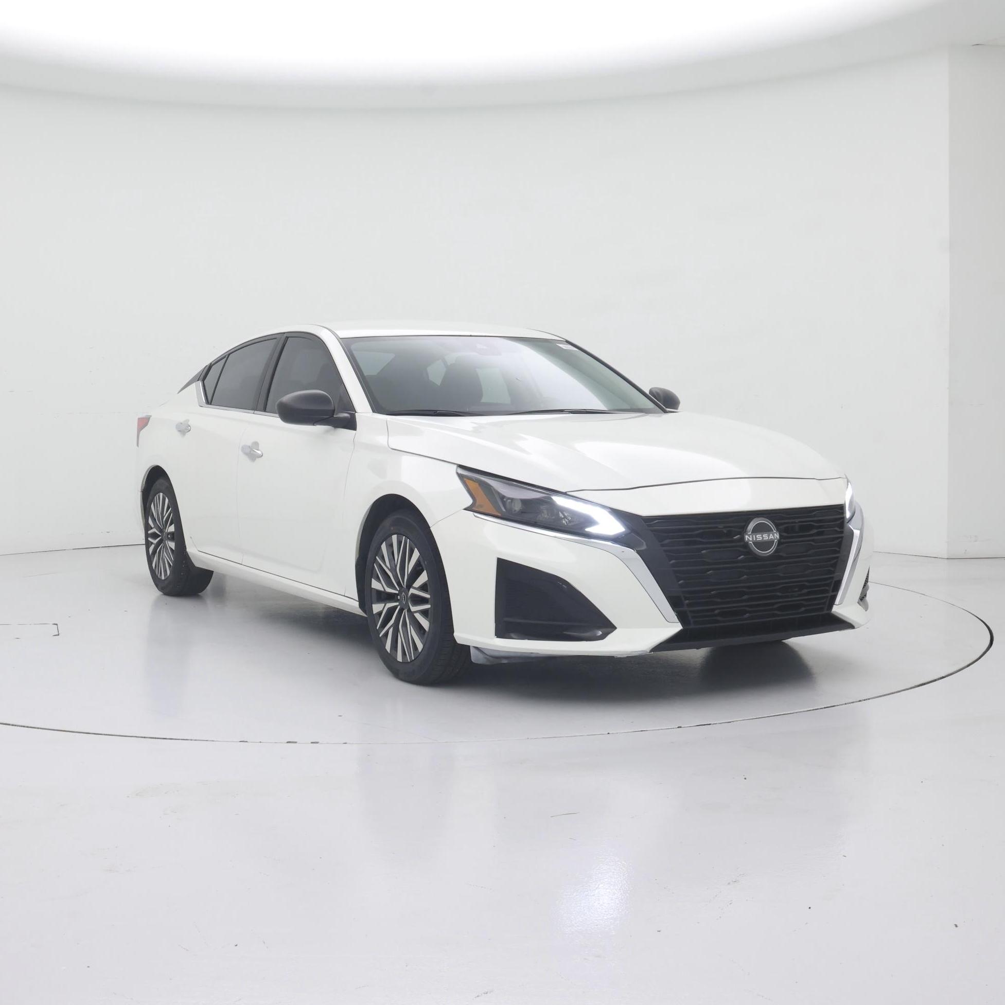 White 2024 Nissan Altima Sedan Front-Wheel Drive Automatic