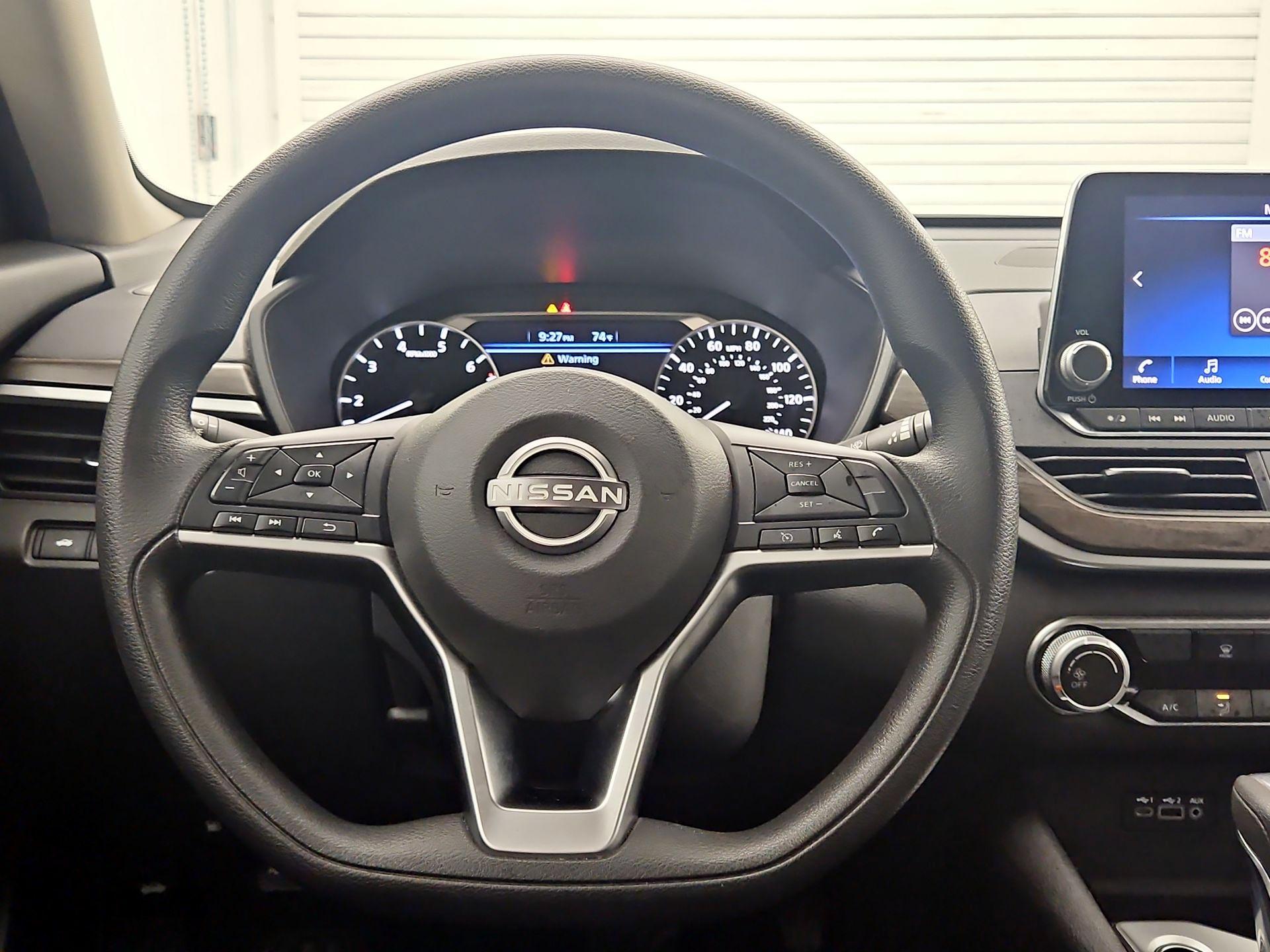 Thumbnail: 2024 Nissan Altima - 10
