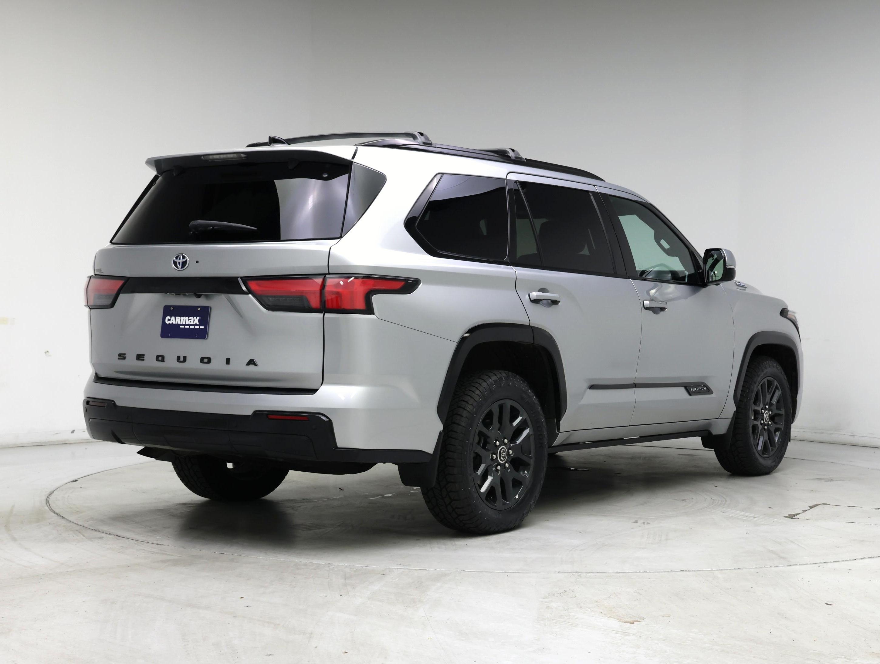 Thumbnail: 2023 Toyota Sequoia - 8