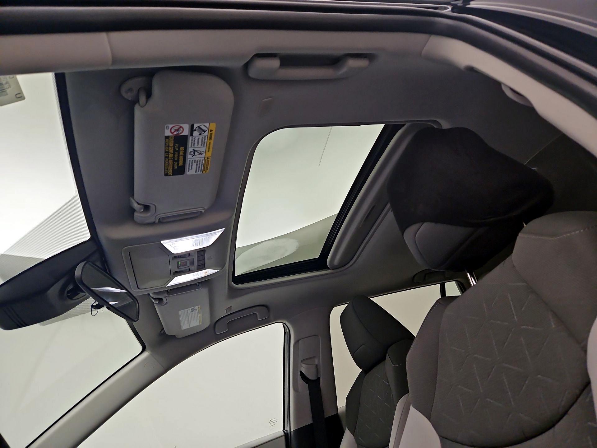 Thumbnail: 2025 Toyota RAV4 - 19