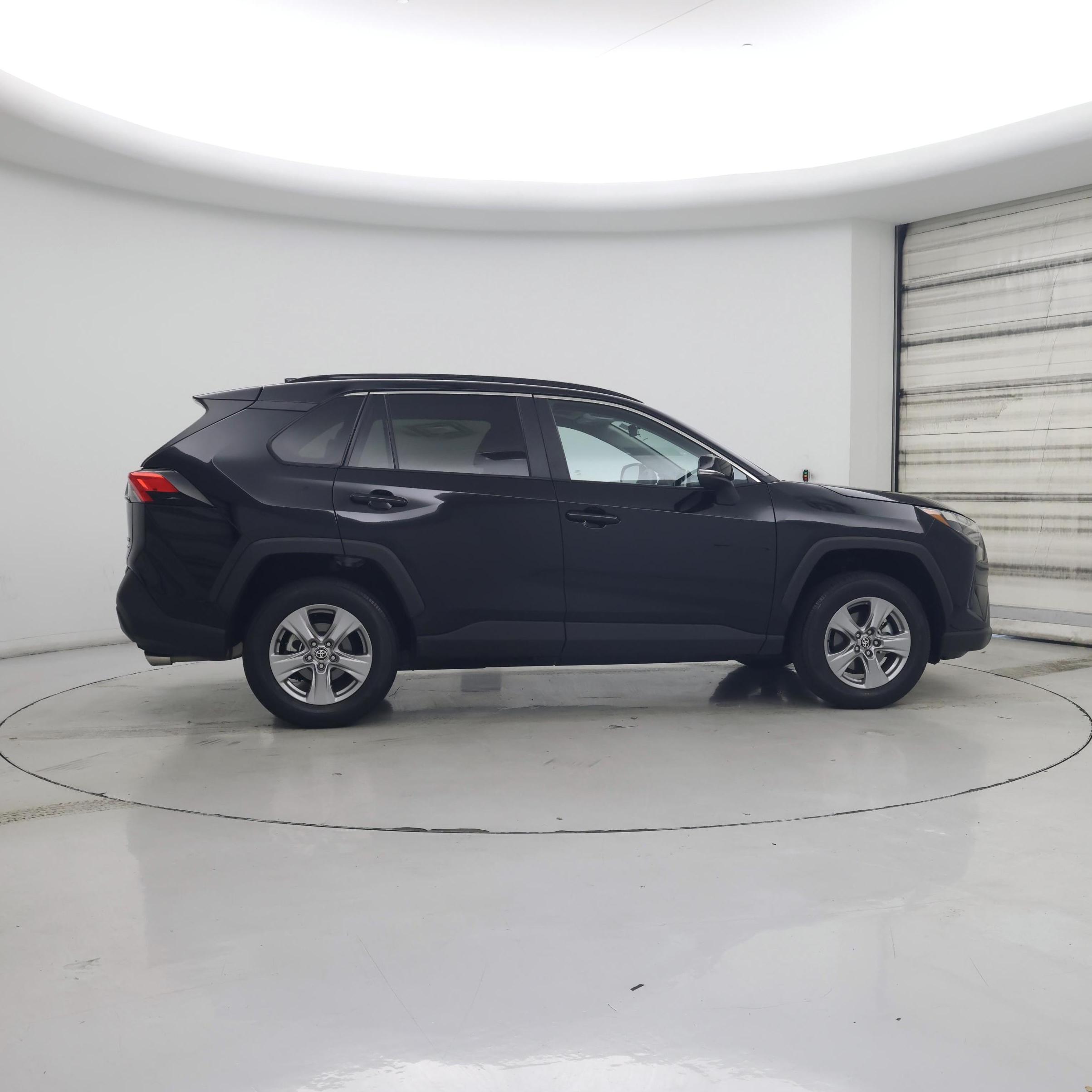 Thumbnail: 2025 Toyota RAV4 - 7