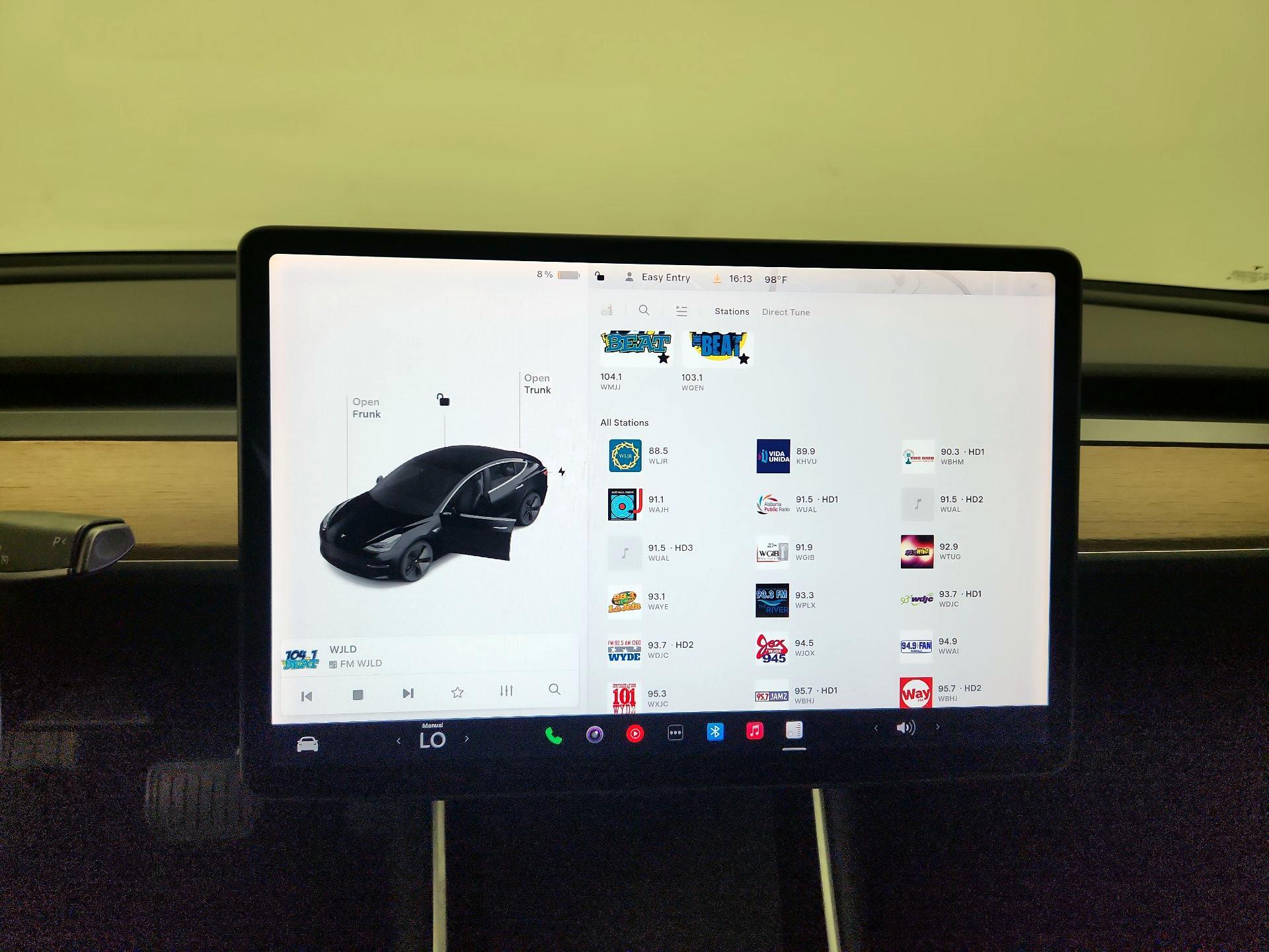 Thumbnail: 2019 Tesla Model 3 - 15