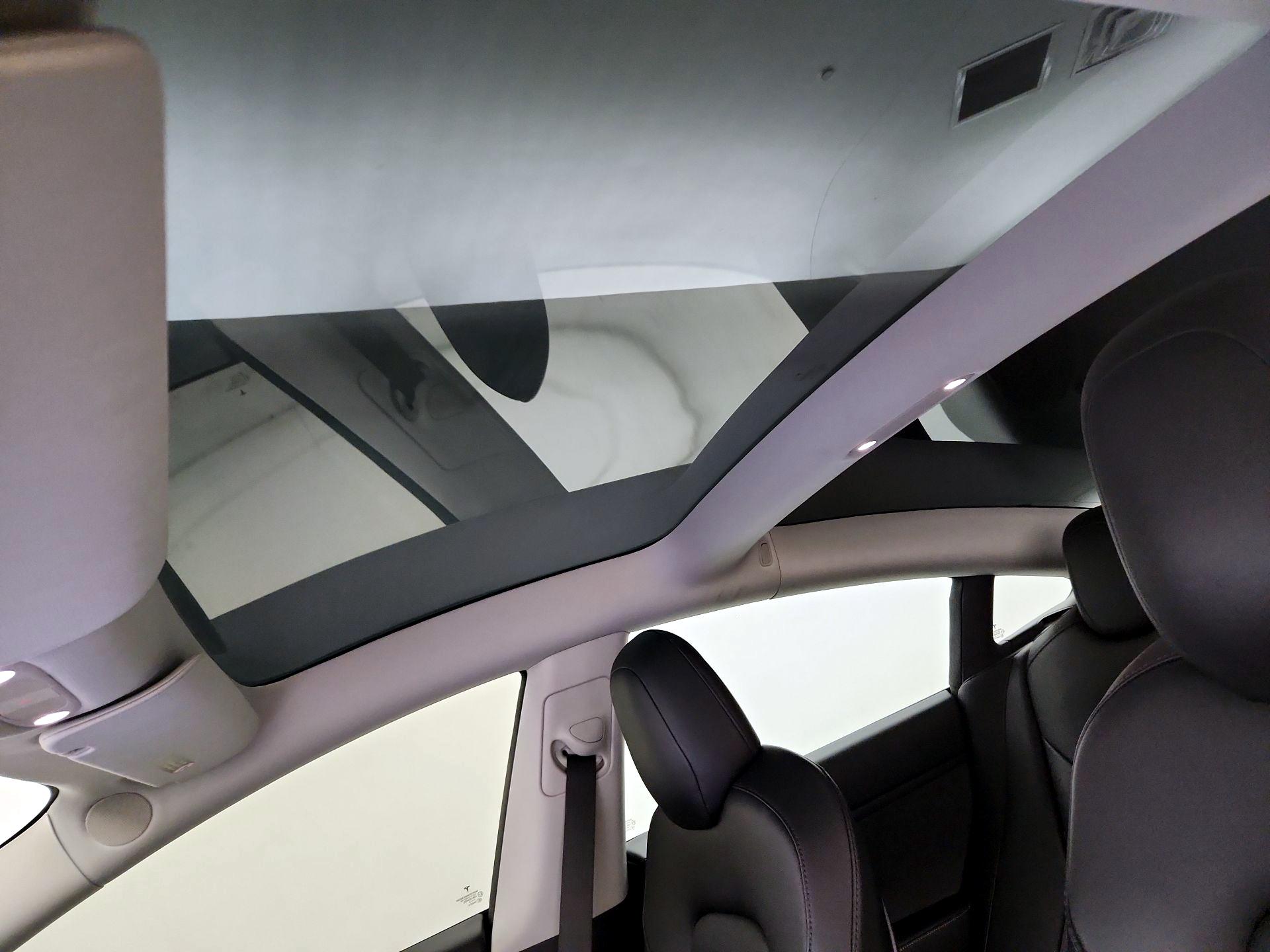 Thumbnail: 2019 Tesla Model 3 - 19