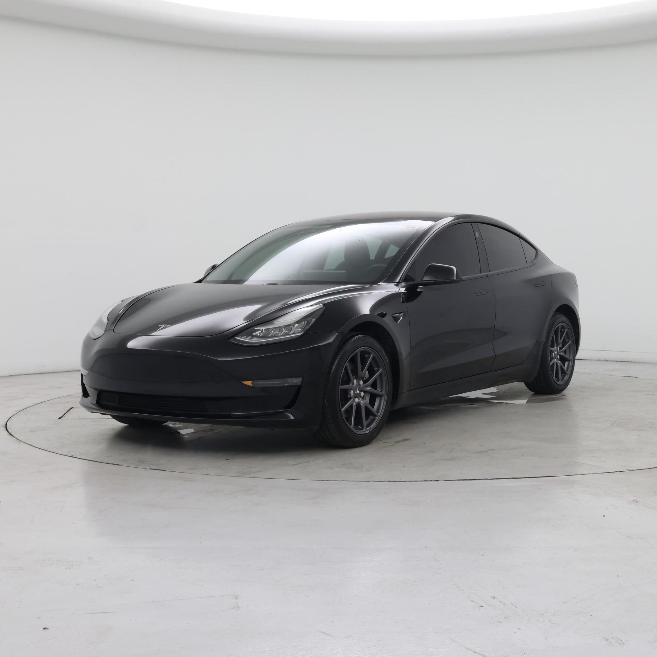 Thumbnail: 2019 Tesla Model 3 - 4