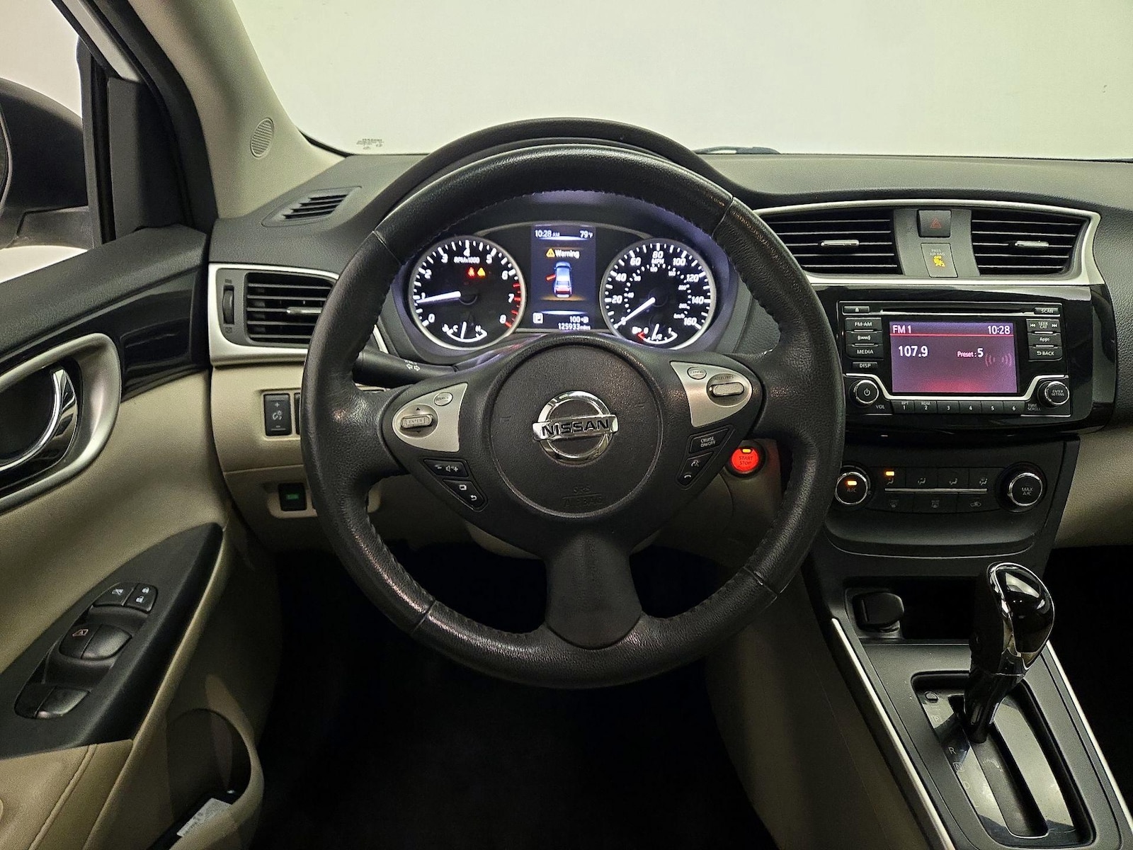 2016 Nissan Sentra SV - Photo 11