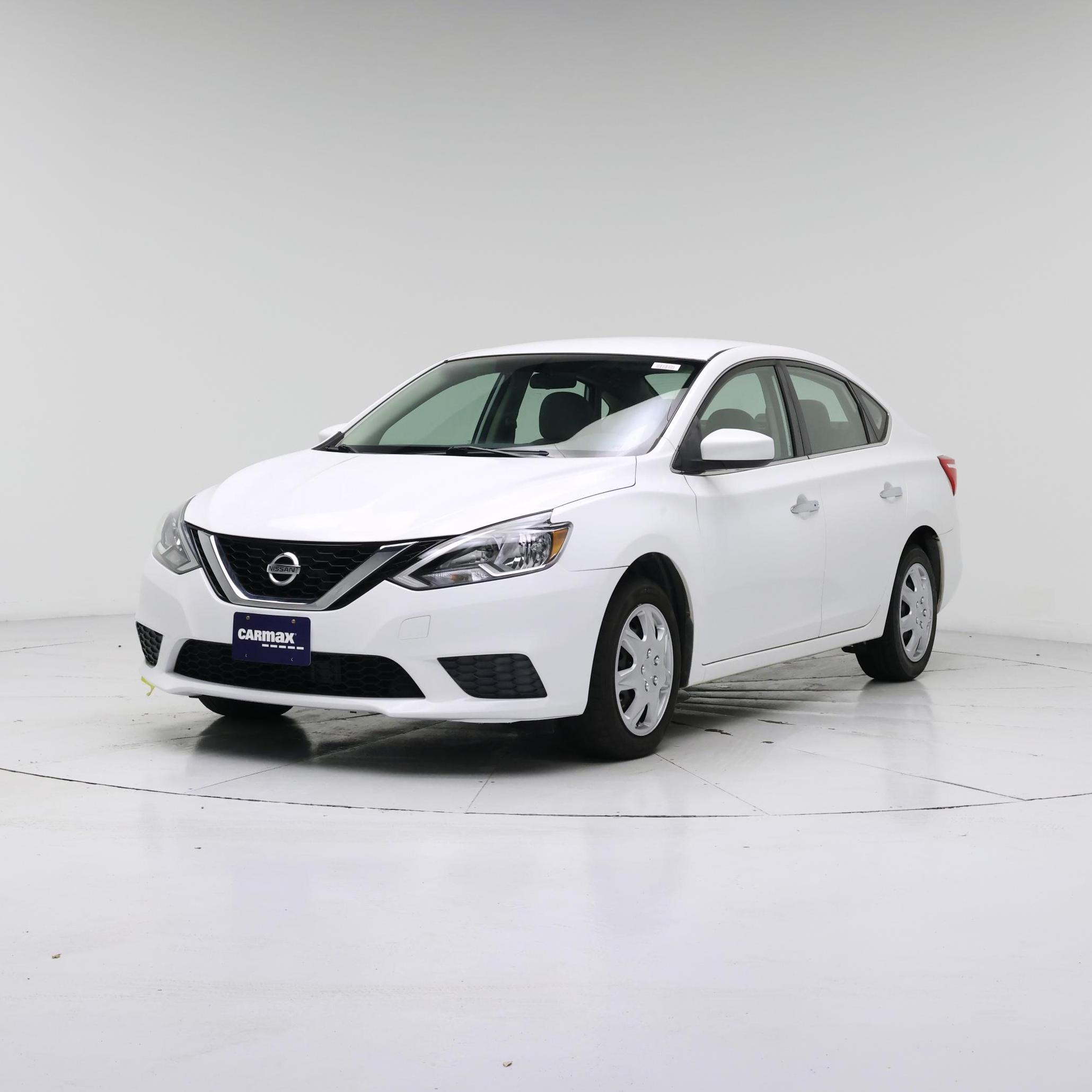 Thumbnail: 2016 Nissan Sentra - 4