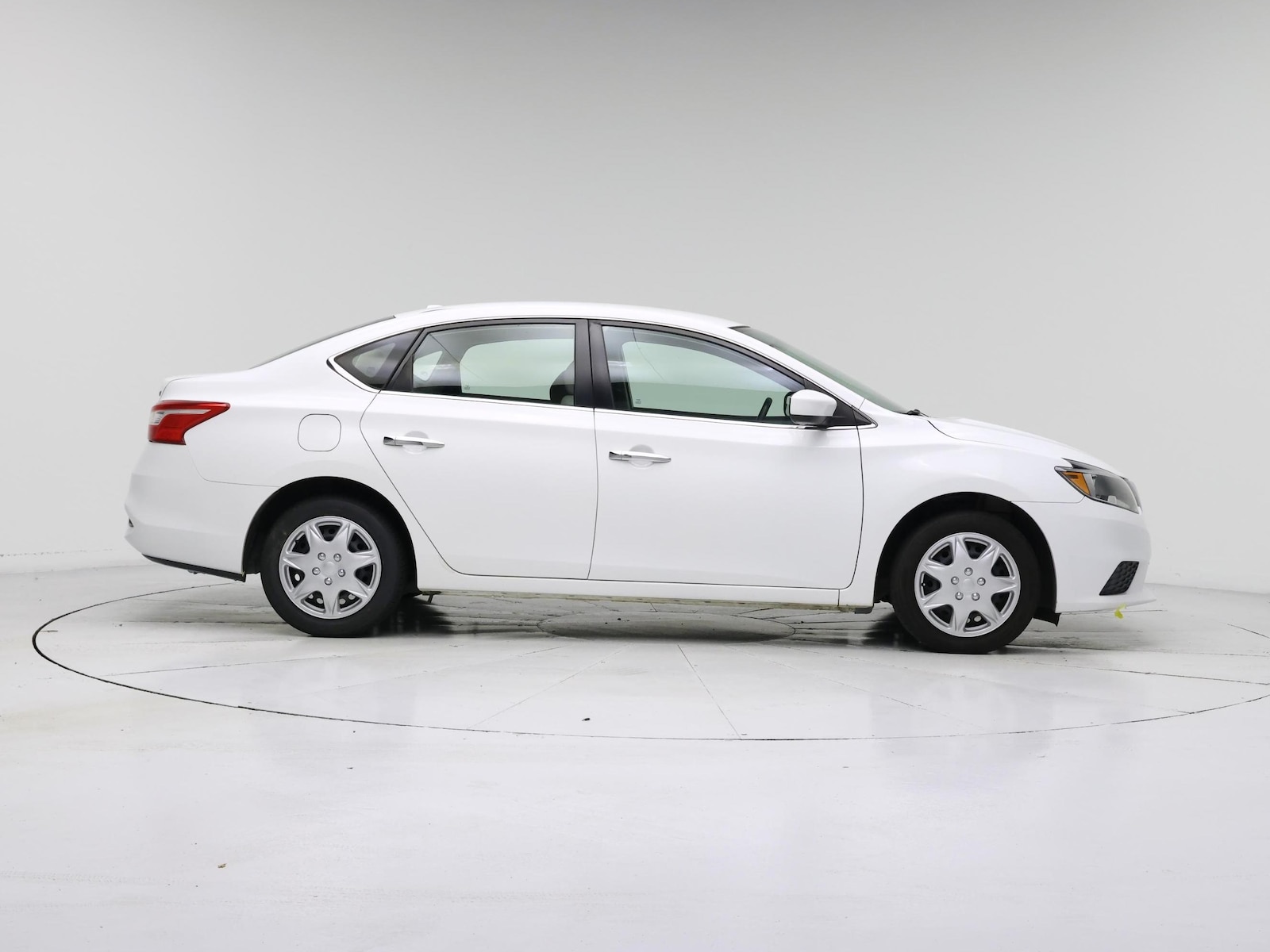 2016 Nissan Sentra SV - Photo 8