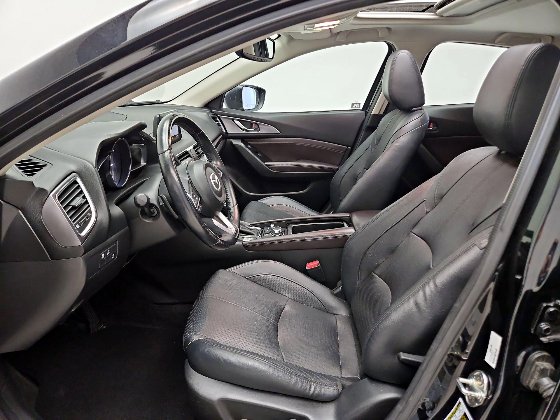Thumbnail: 2017 Mazda Mazda3 - 11