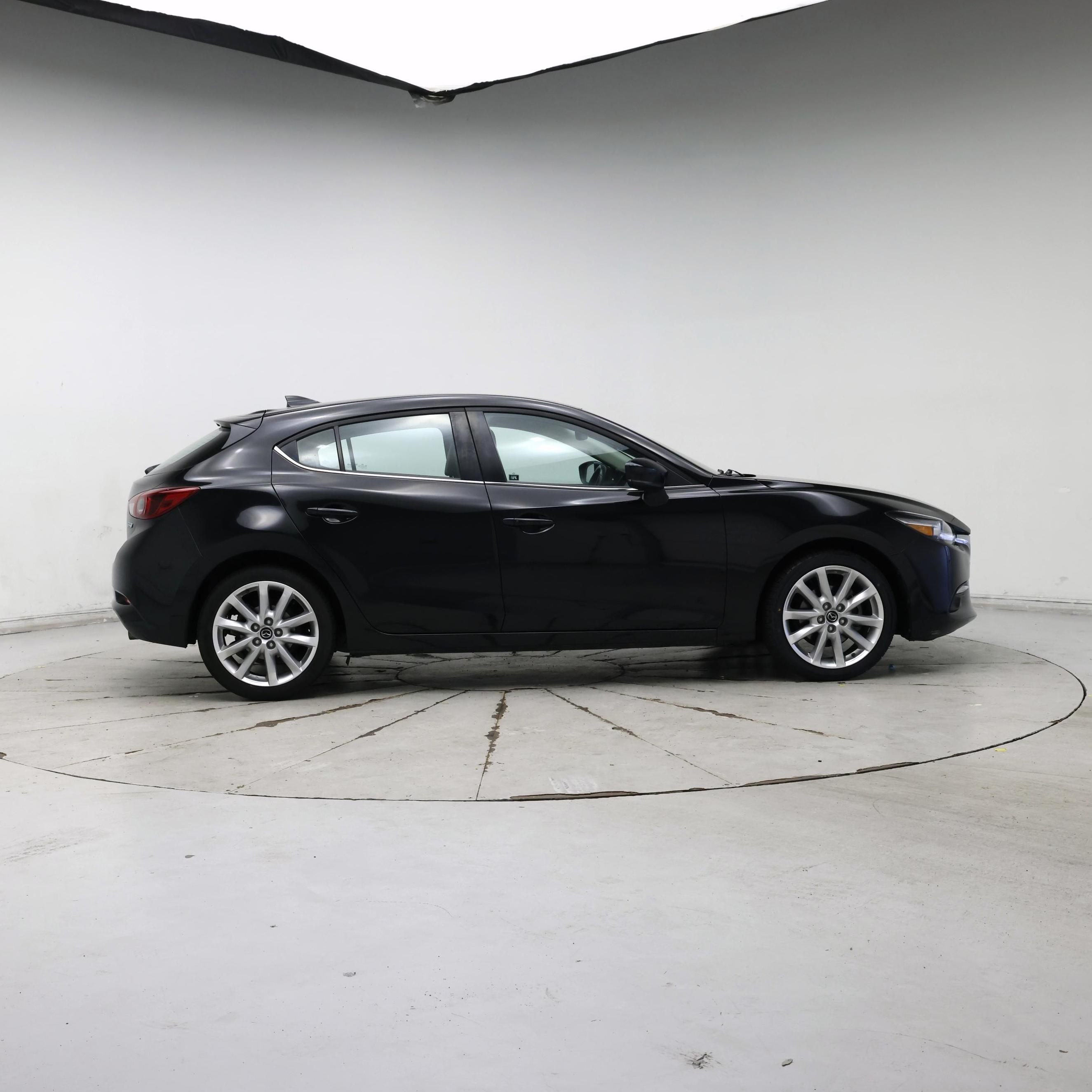 Thumbnail: 2017 Mazda Mazda3 - 7